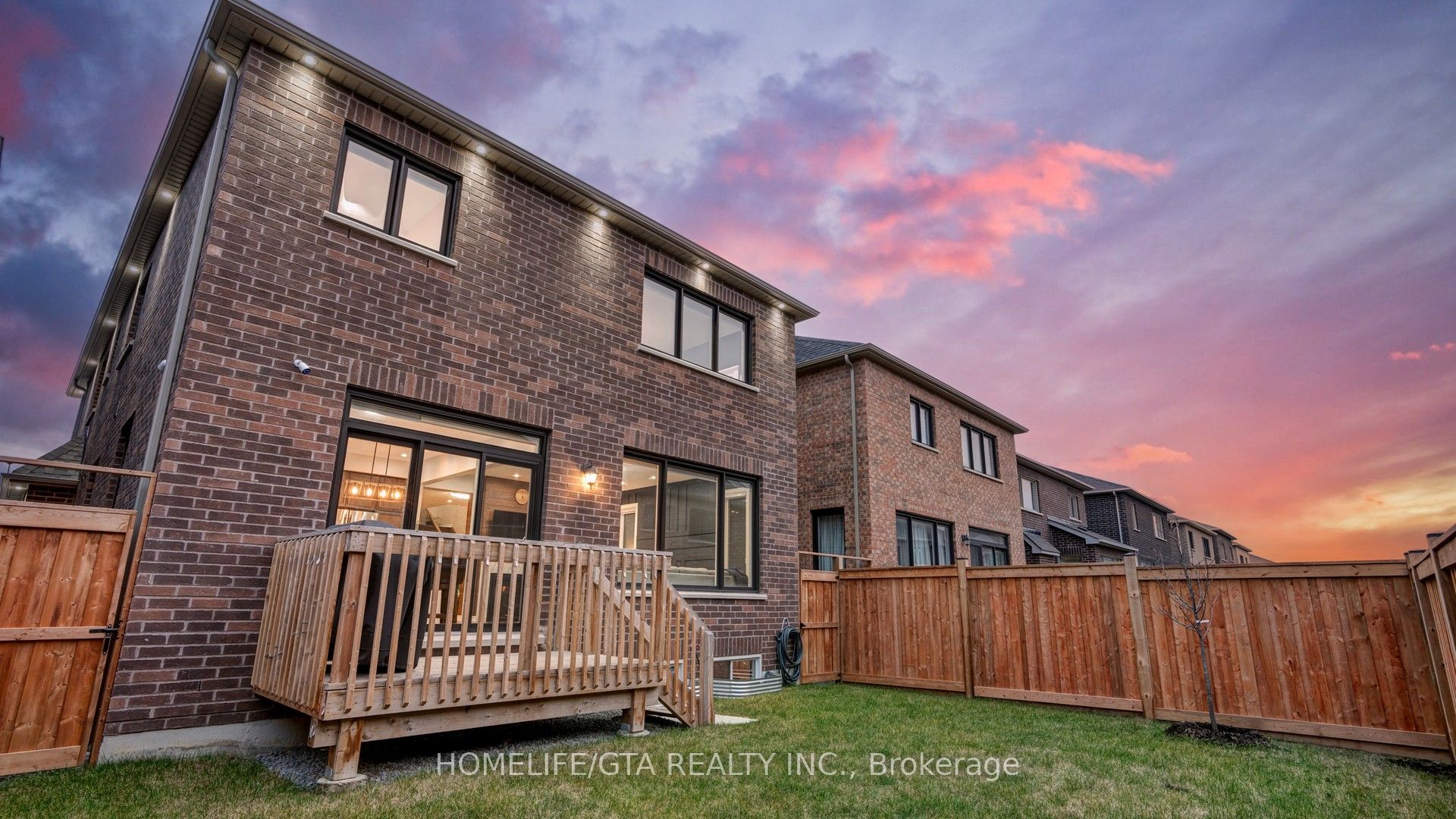 524 Coronation Road