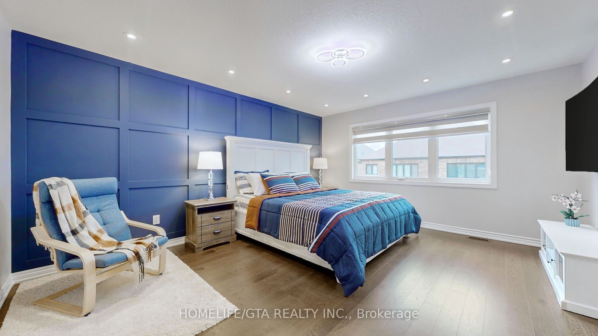 524 Coronation Road