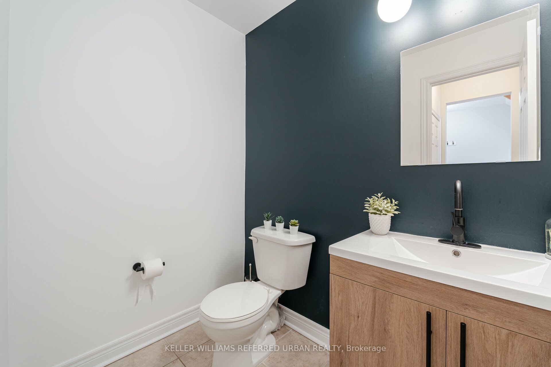 35 Philpott Gardens, #3