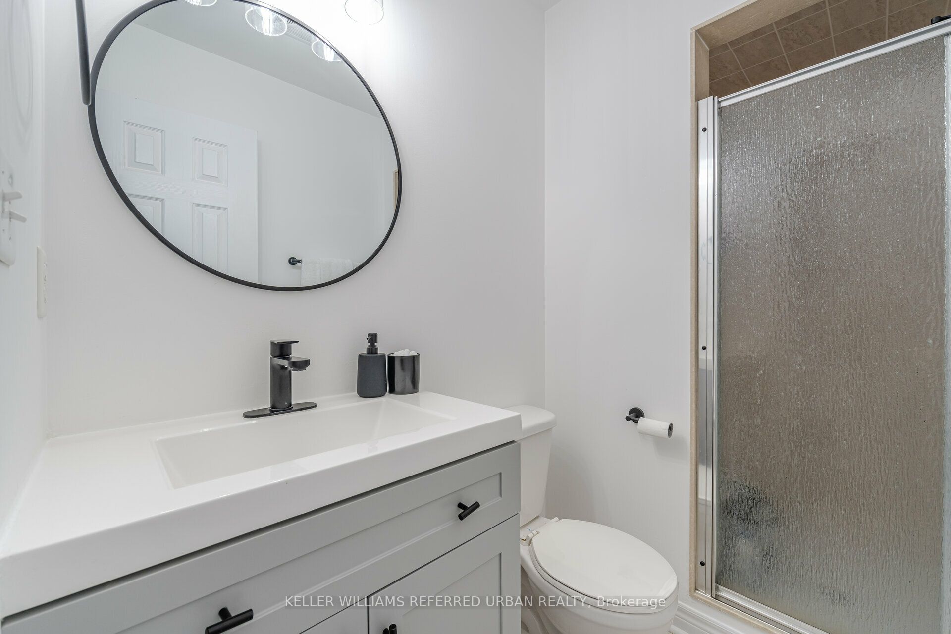 35 Philpott Gardens, #3