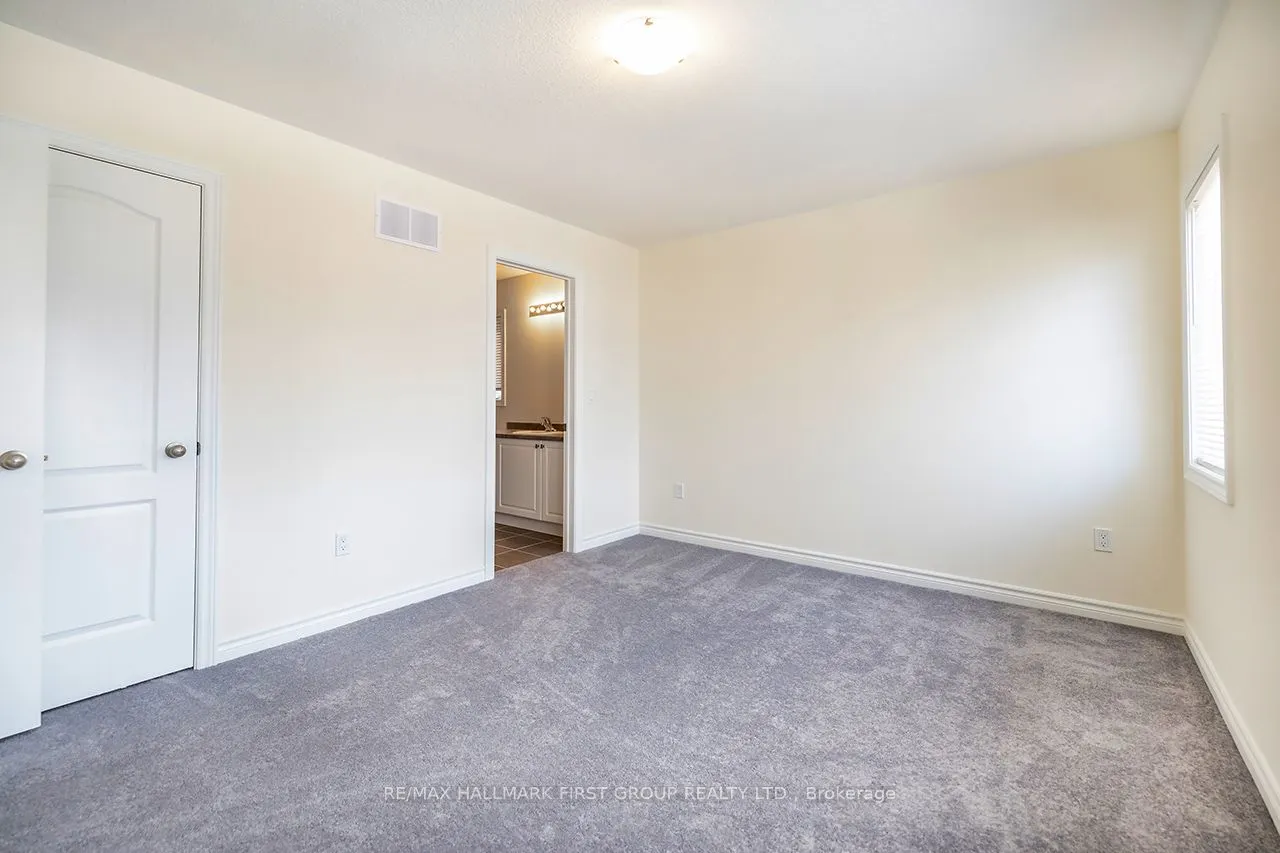 127 Robin Trail