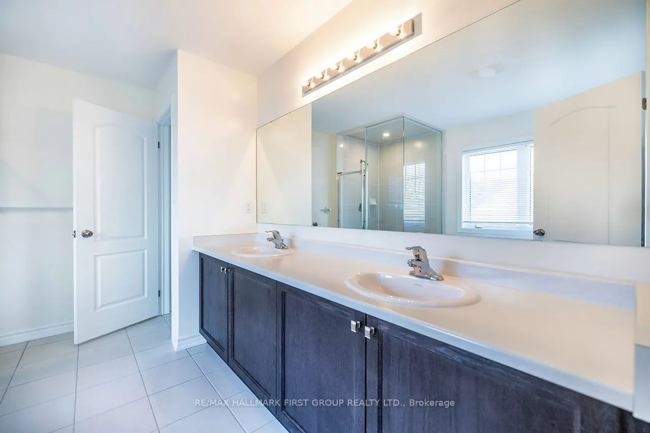 127 Robin Trail