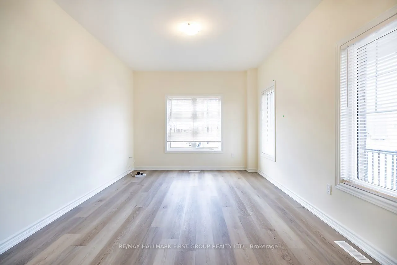127 Robin Trail