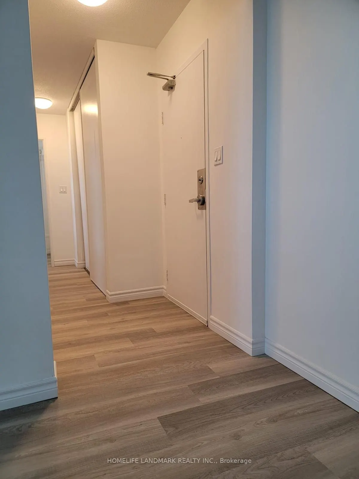 3 Massey Square, #3504