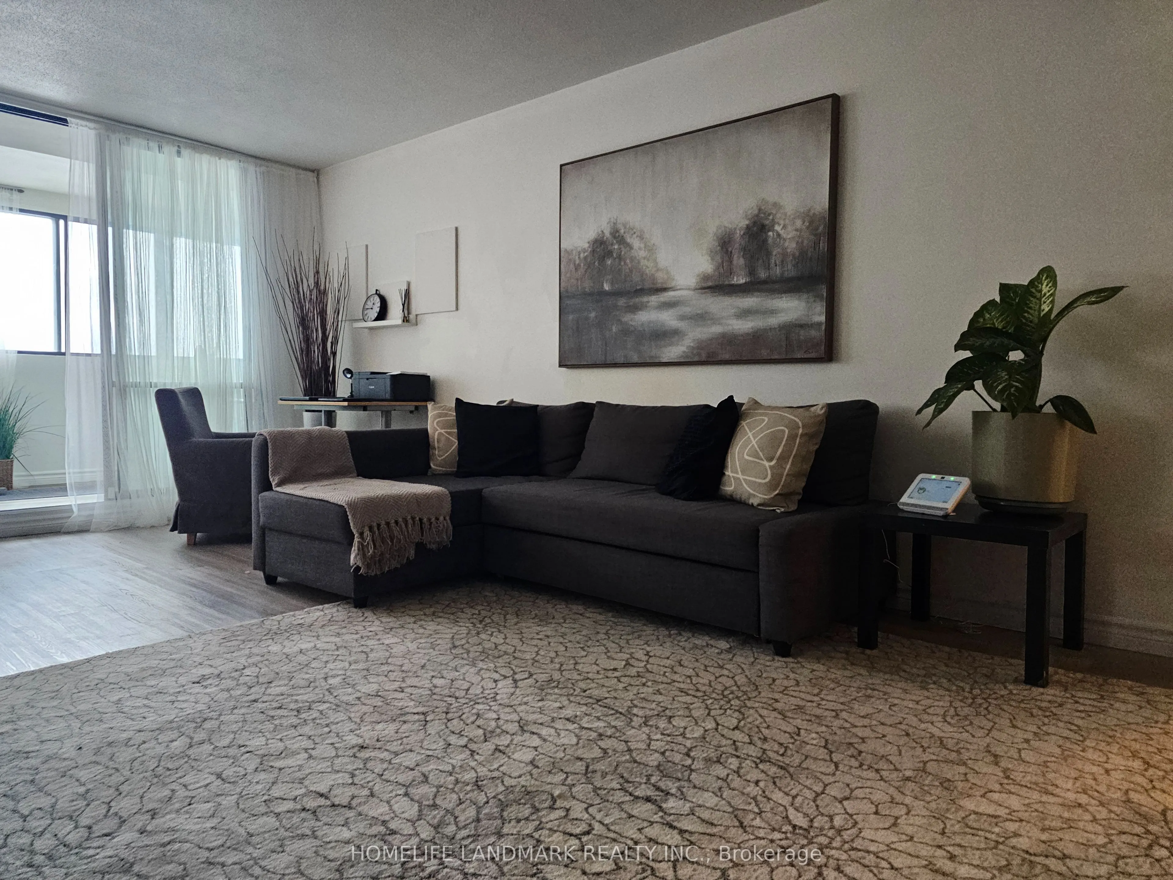 3 Massey Square, #3504