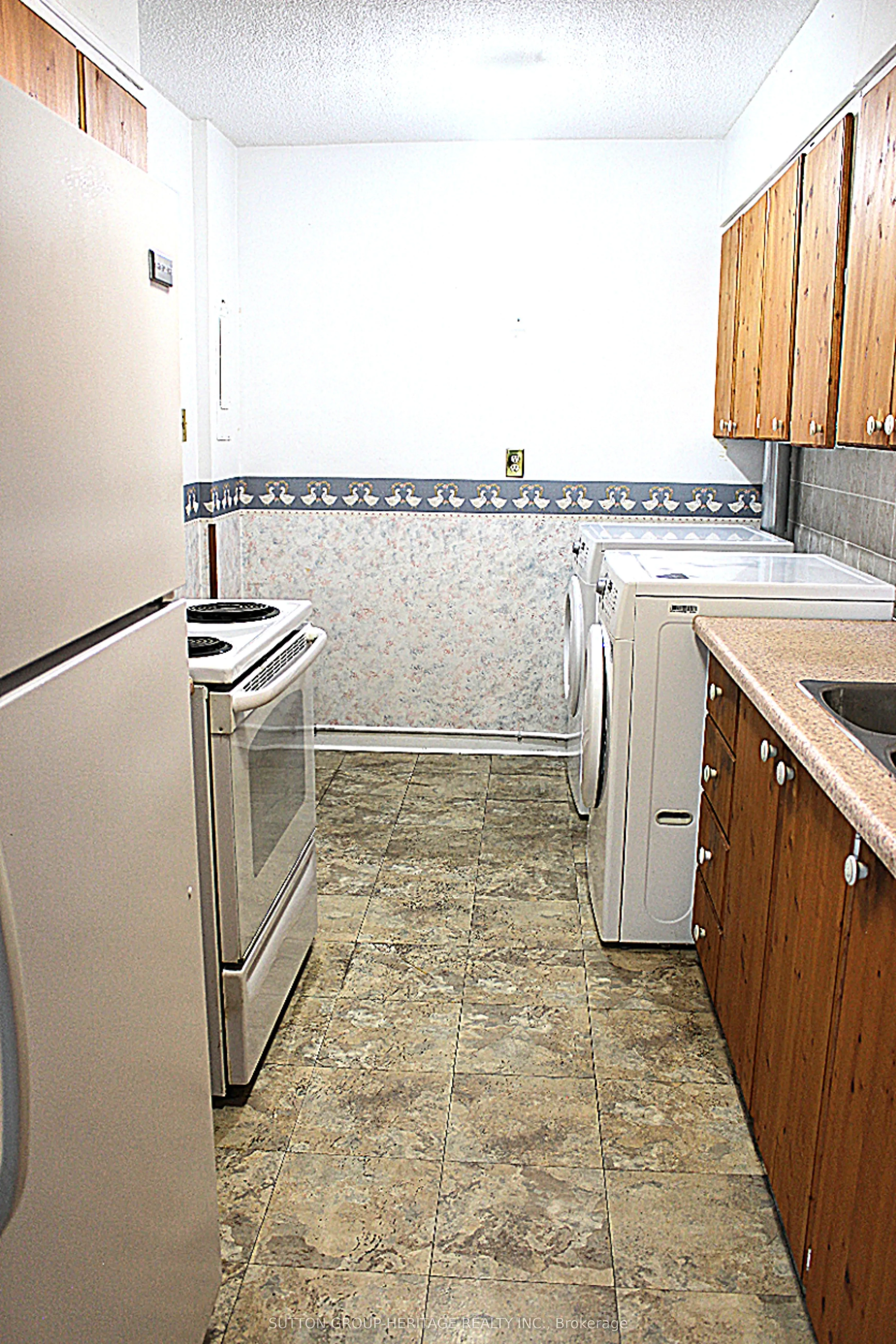 1210 Radom Street, #610