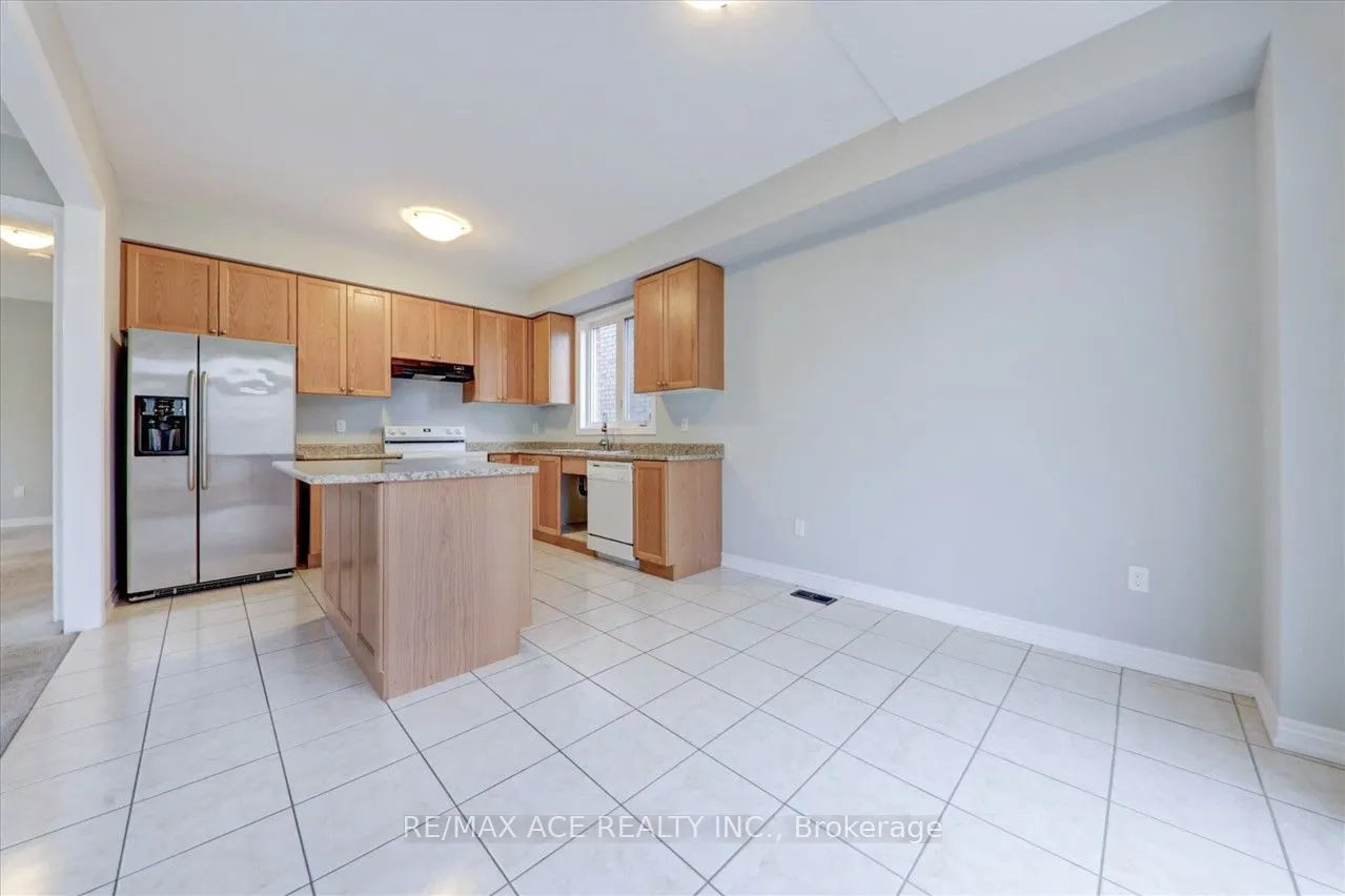 114 Noden Crescent