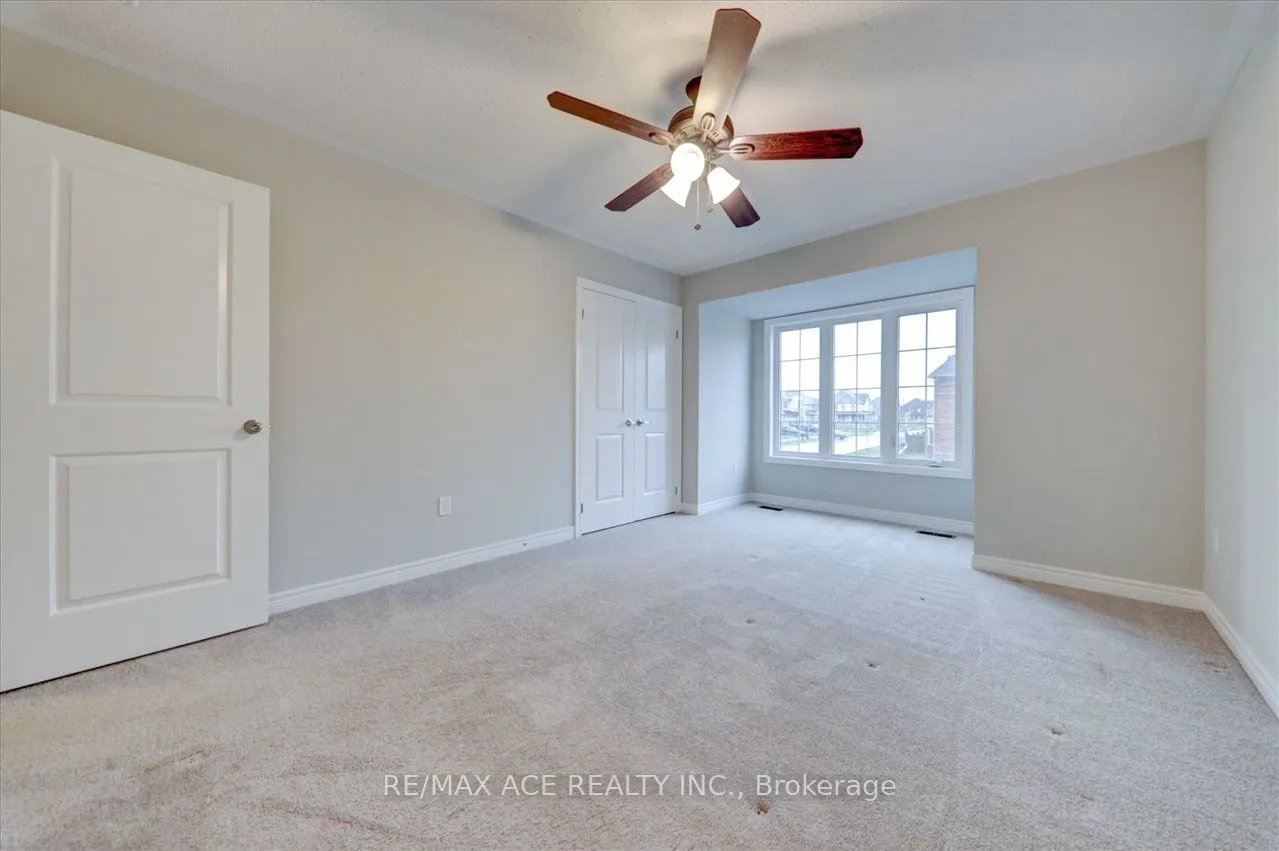 114 Noden Crescent