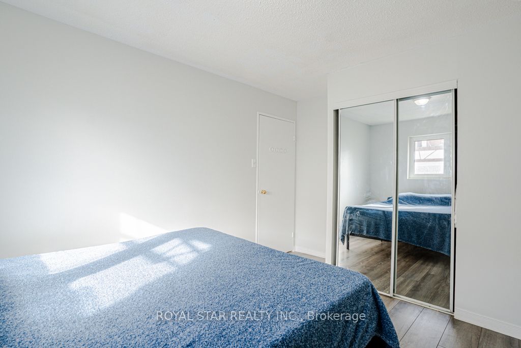 91 Muir Drive, #23