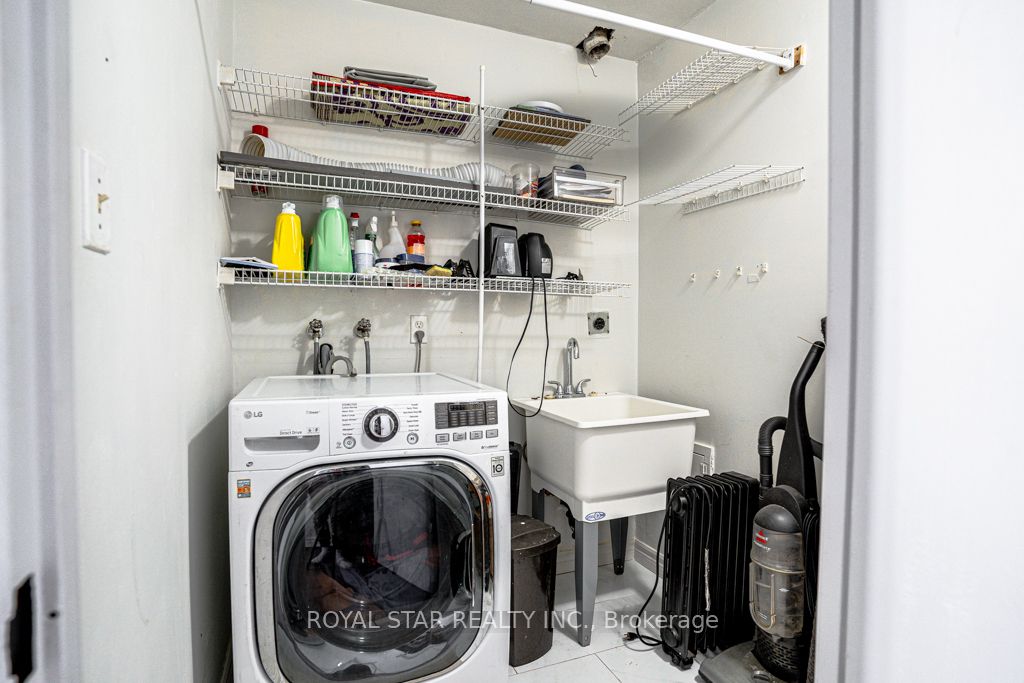 91 Muir Drive, #23