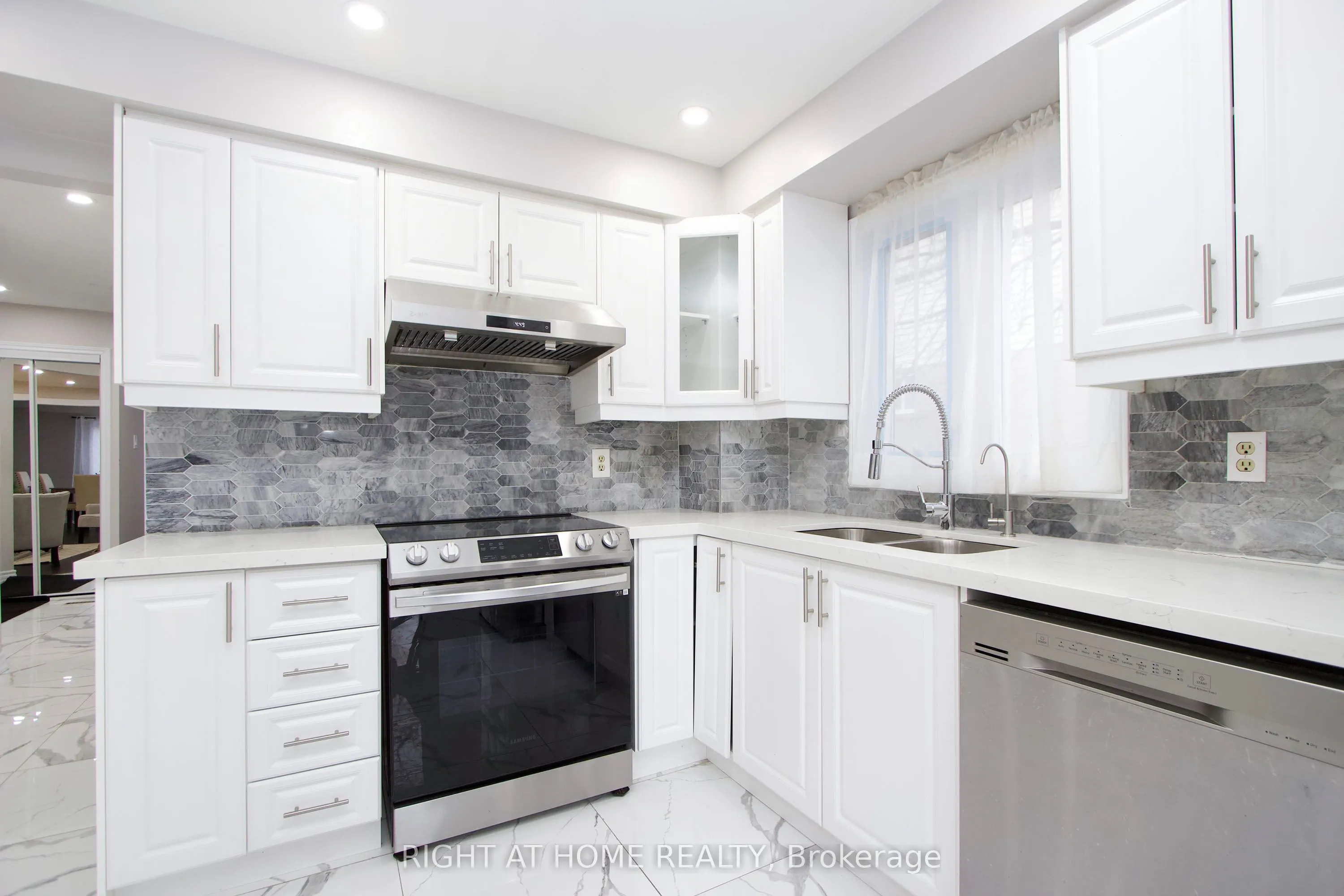 1620 Mcbrady Crescent