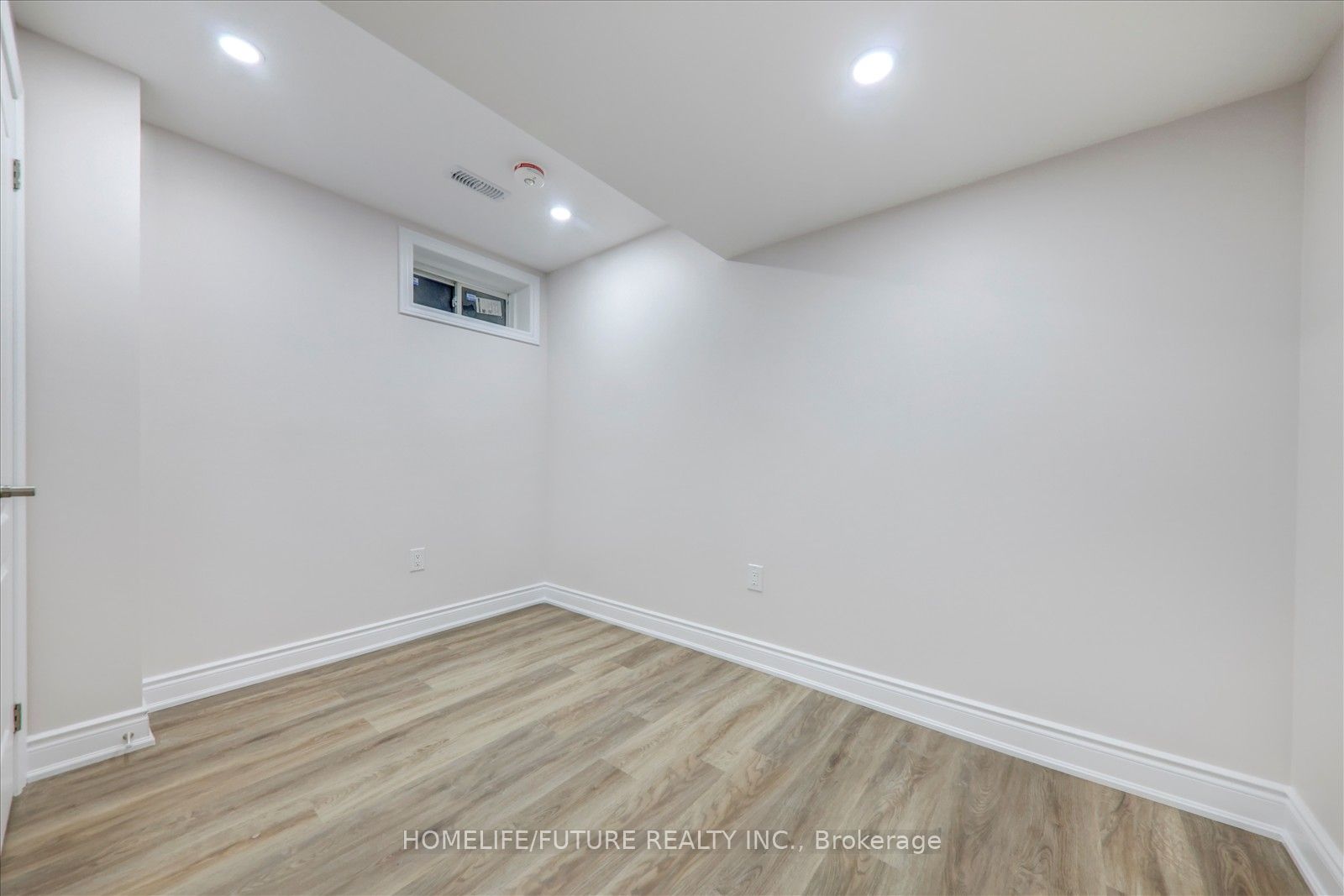 1381 Clearbrook Drive, #Bsmt B