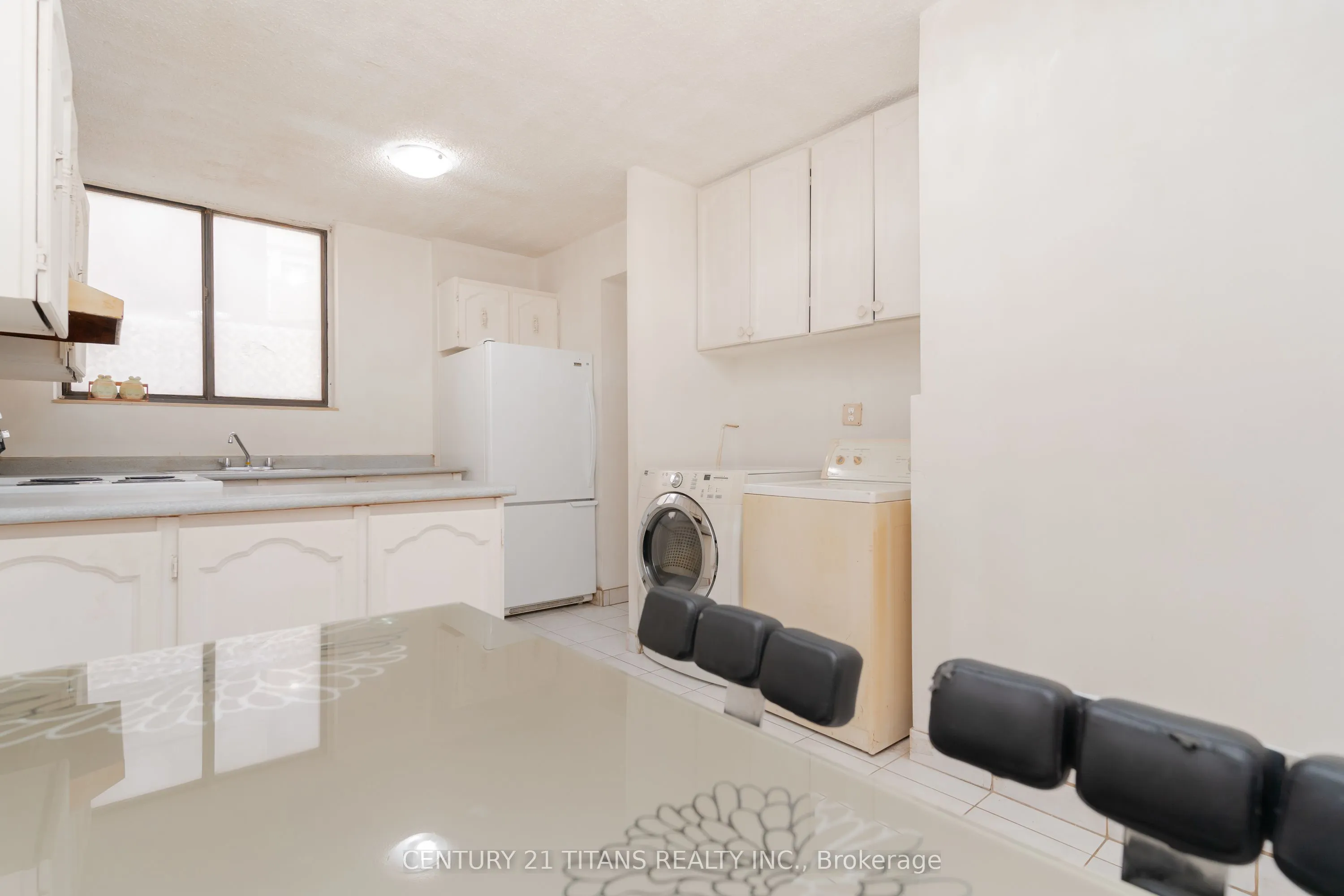 665 Kennedy Road, #328