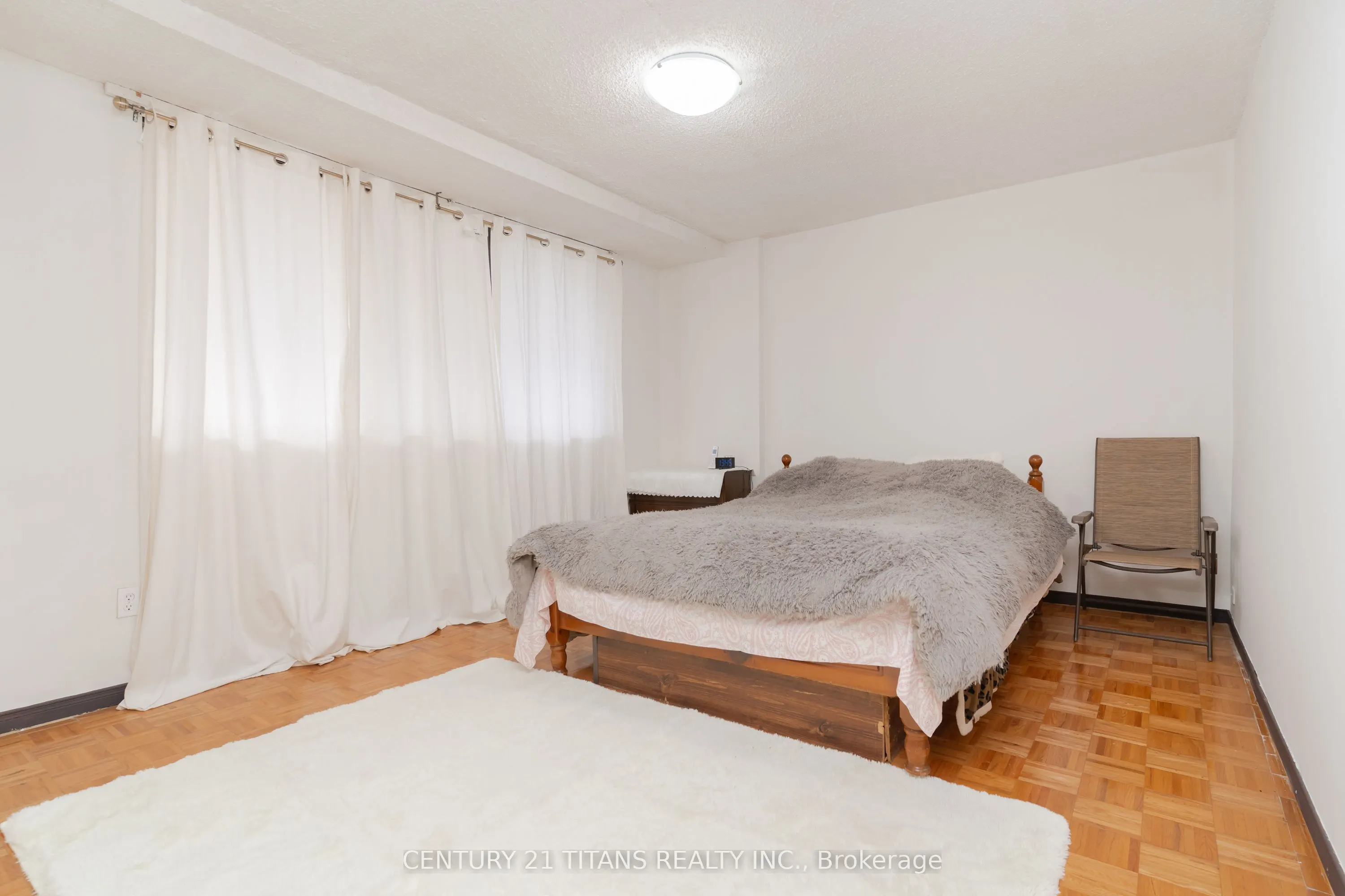 665 Kennedy Road, #328