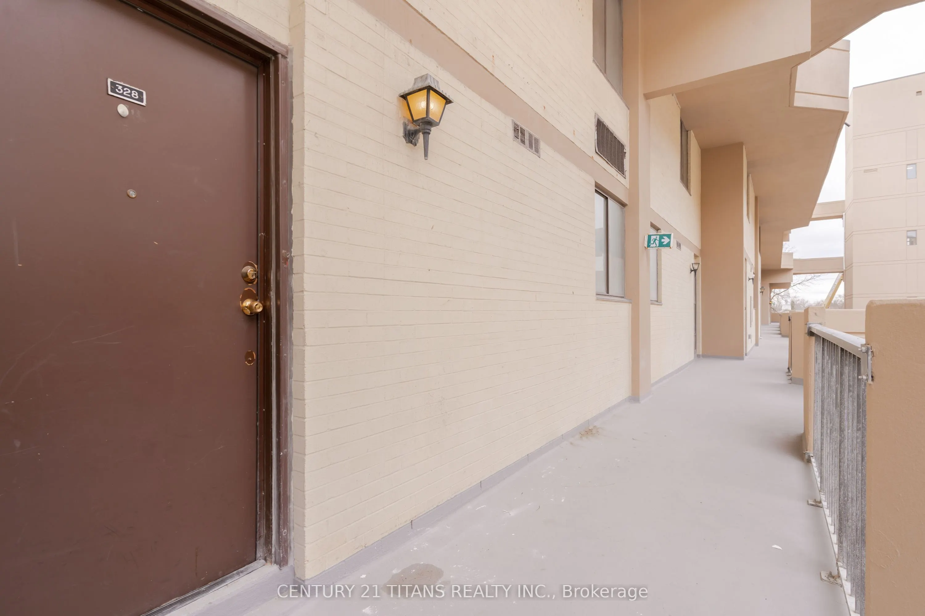 665 Kennedy Road, #328