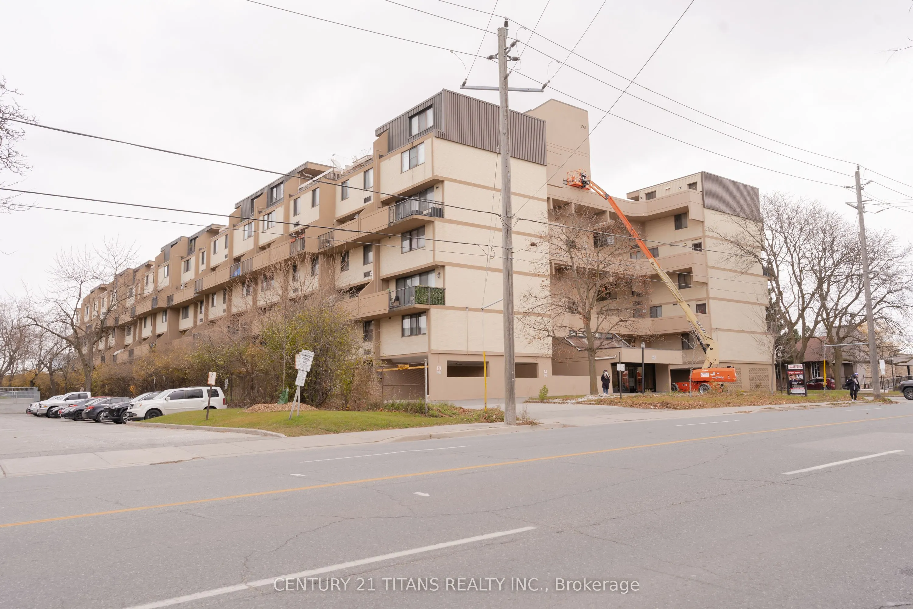 665 Kennedy Road, #328