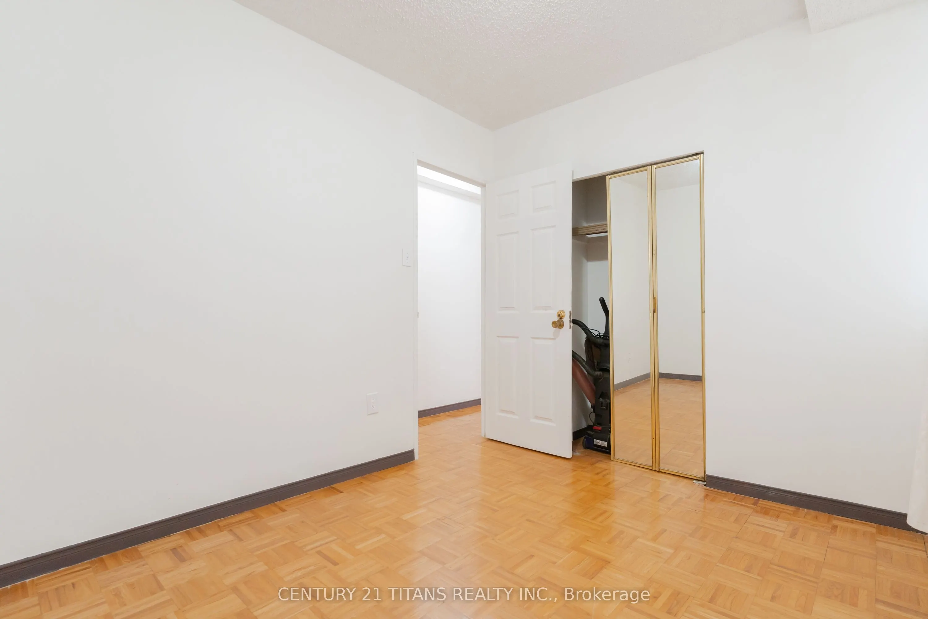 665 Kennedy Road, #328
