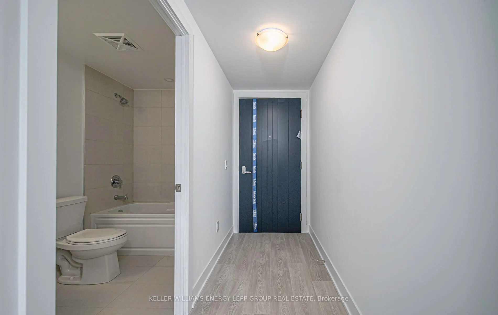 2545 Simcoe Street N, #615