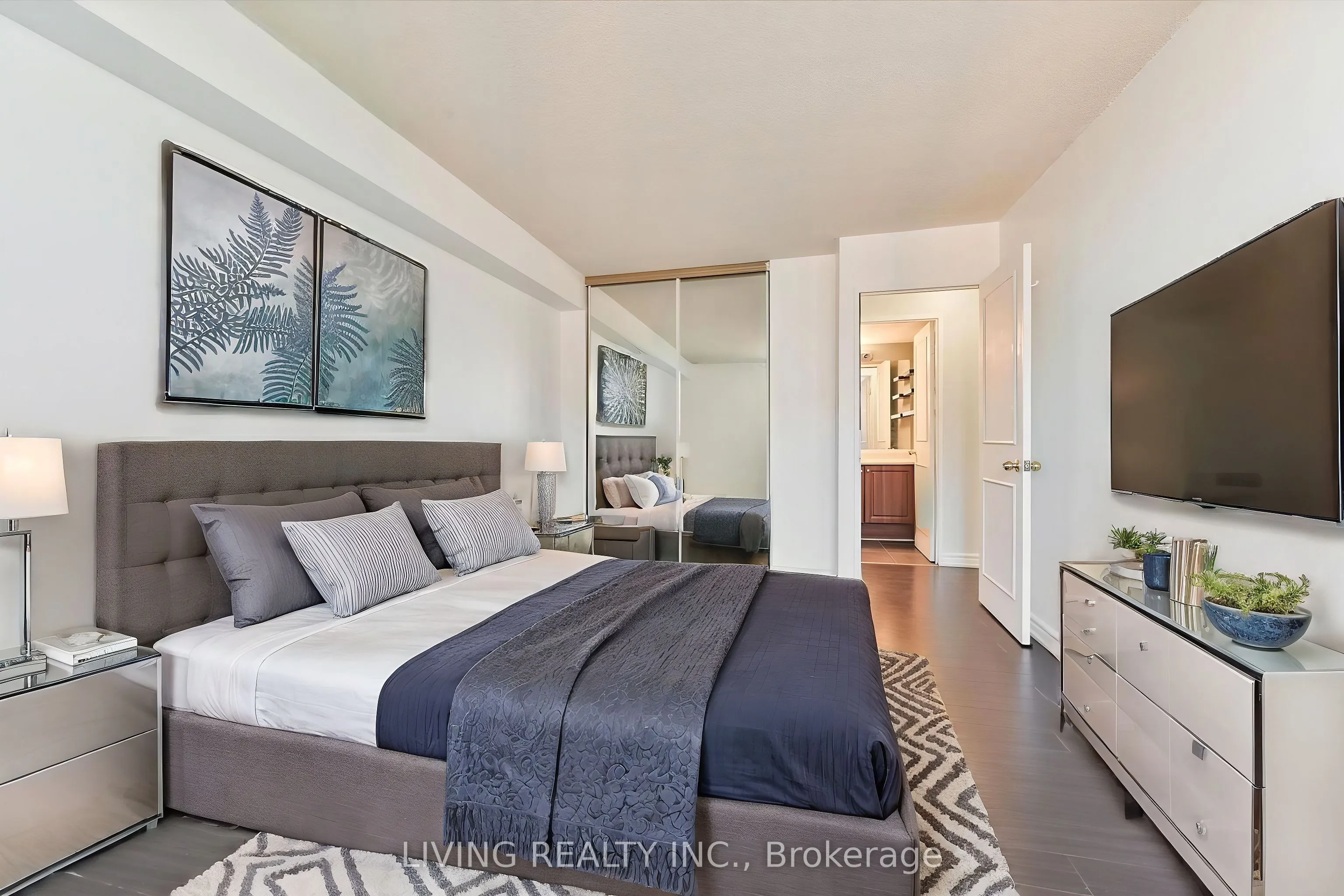 15 Sewells Road, #1201