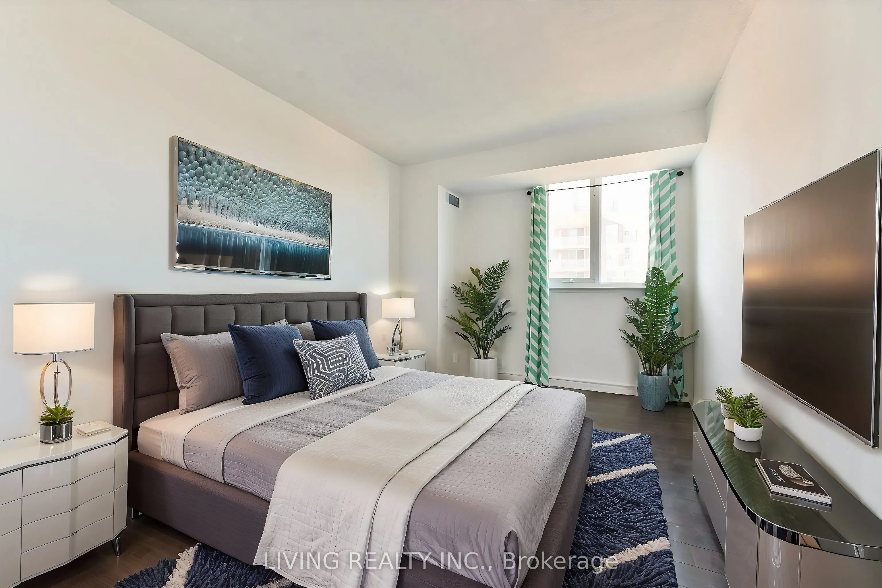 15 Sewells Road, #1201