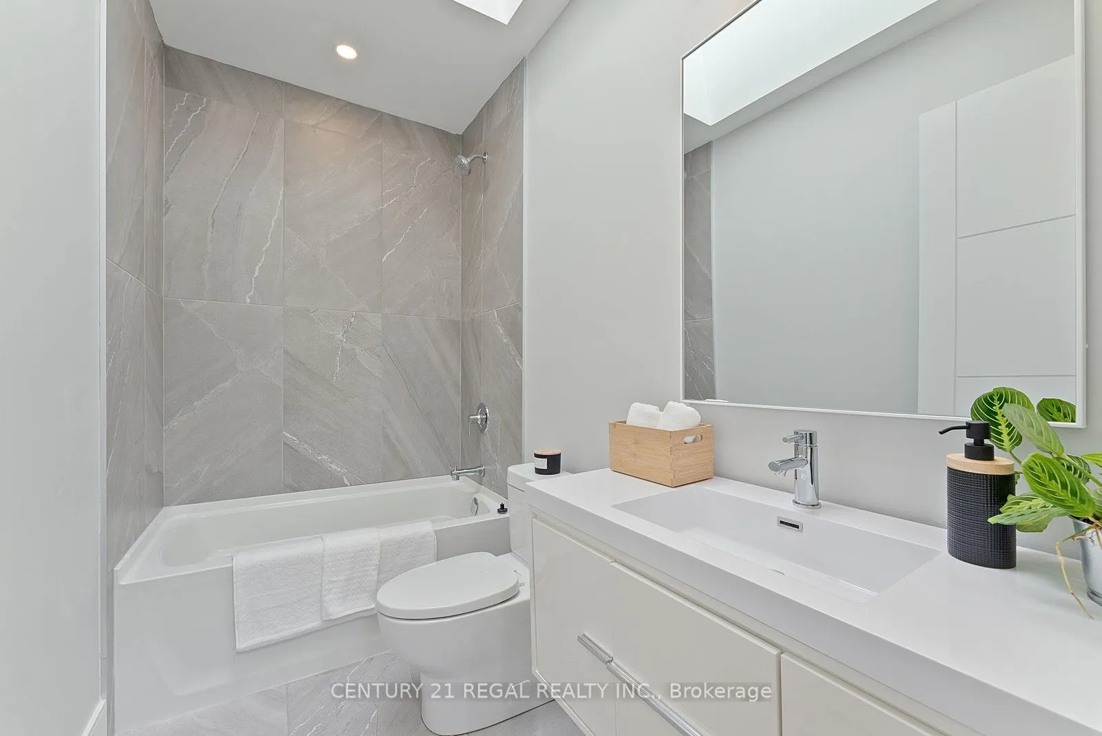 84 Bexhill Avenue
