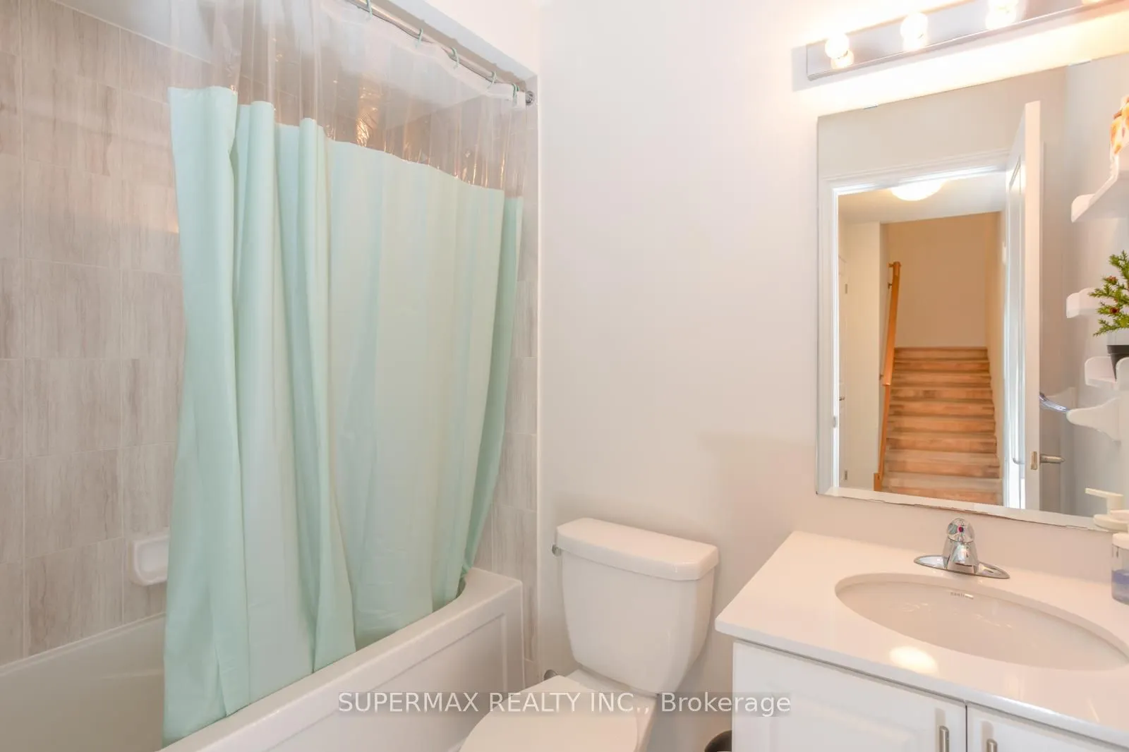 470 Beresford Path, #10
