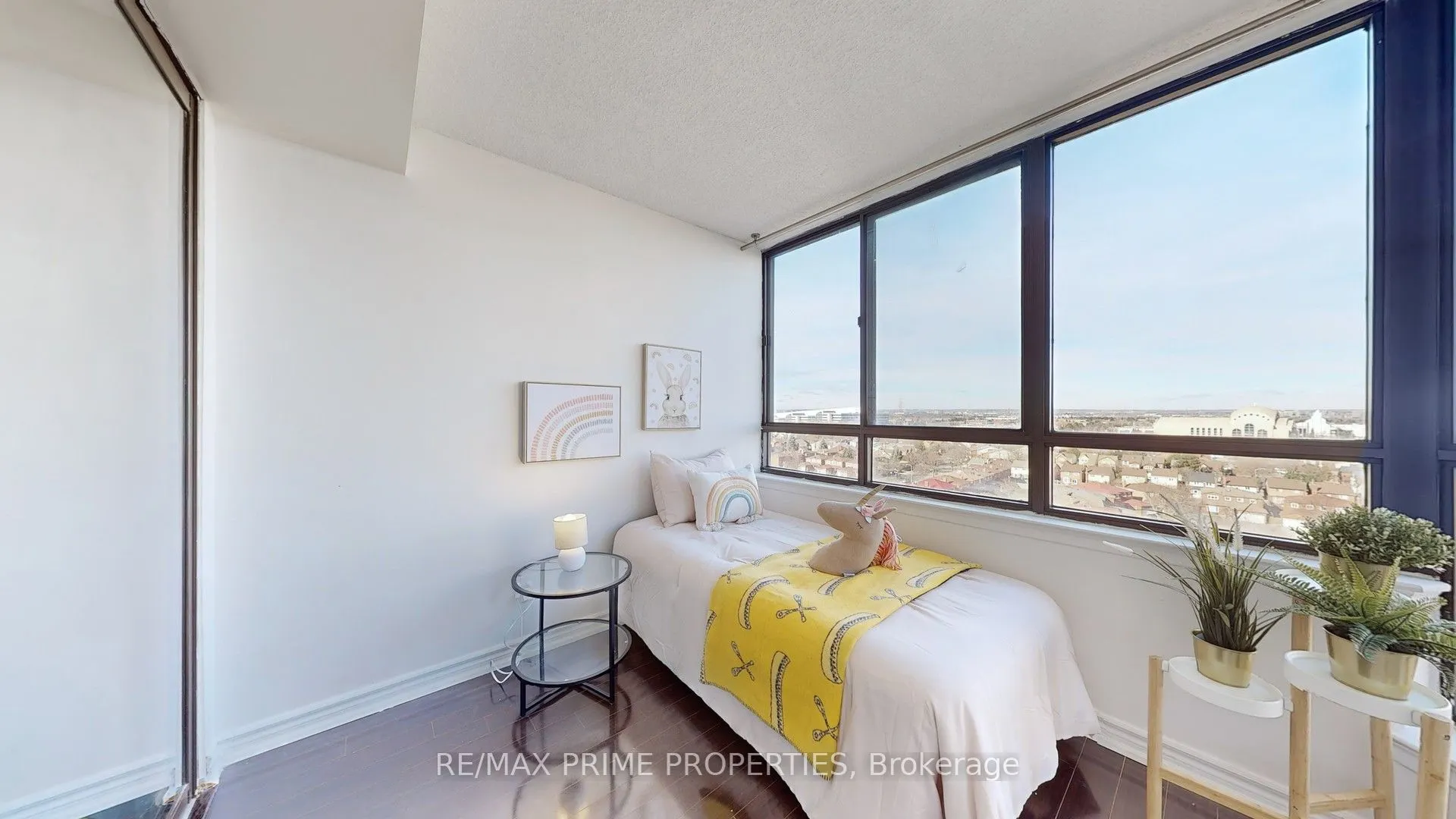 55 Bamburgh Circle, #1112