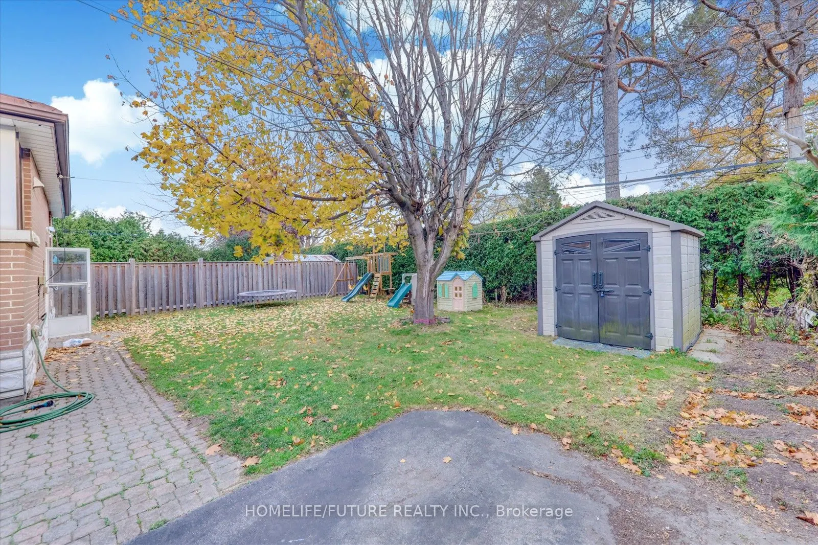 437 Fairleigh Avenue