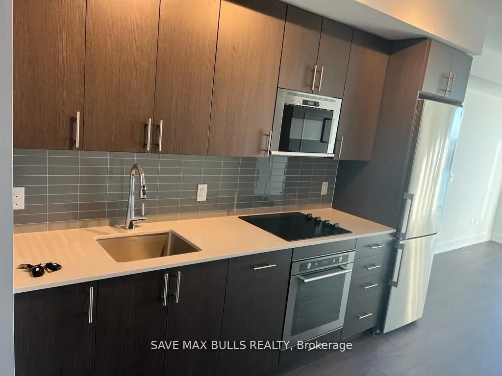 2550 Simcoe Street N, #1412