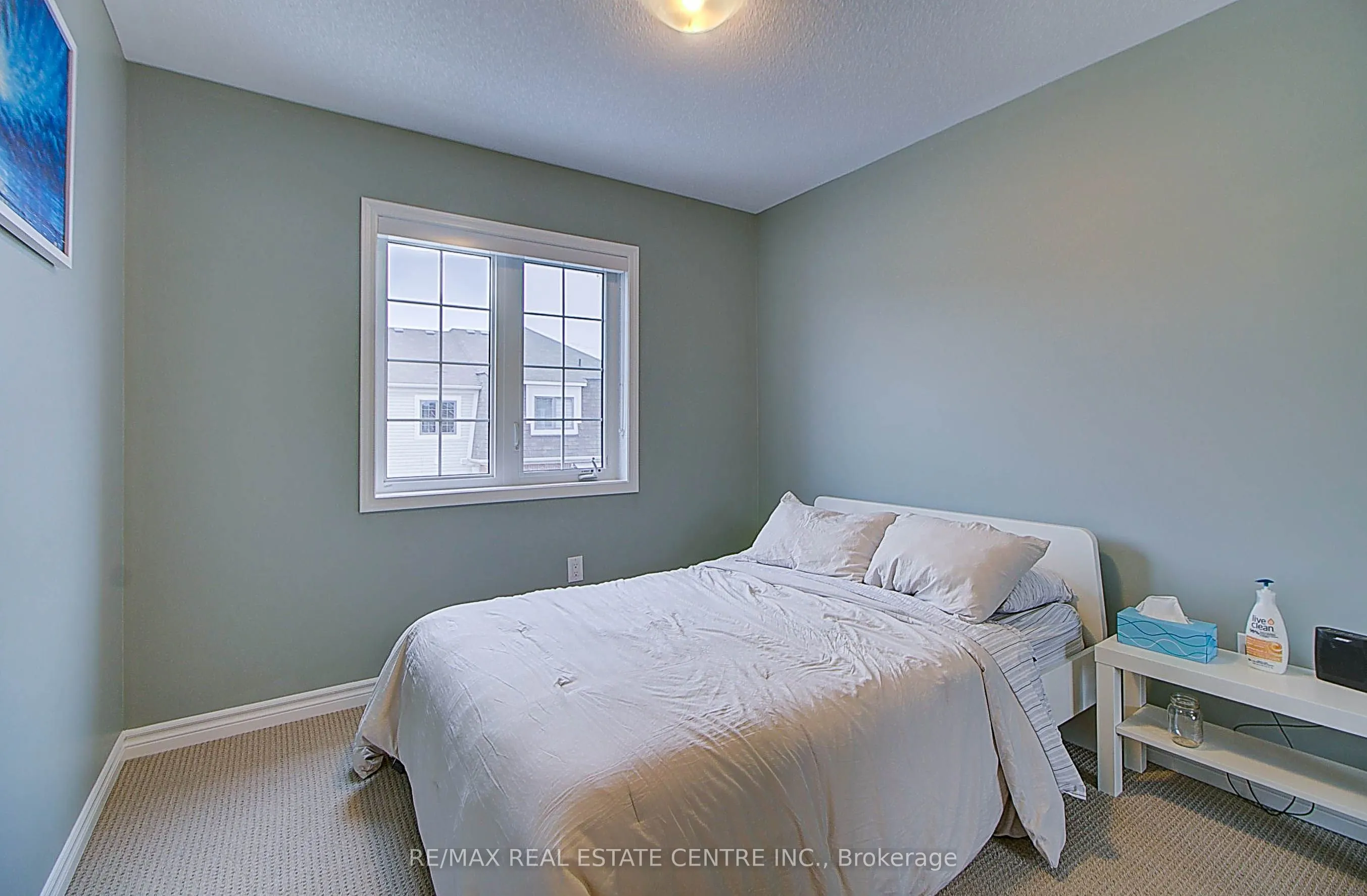 32 Bluegill Crescent