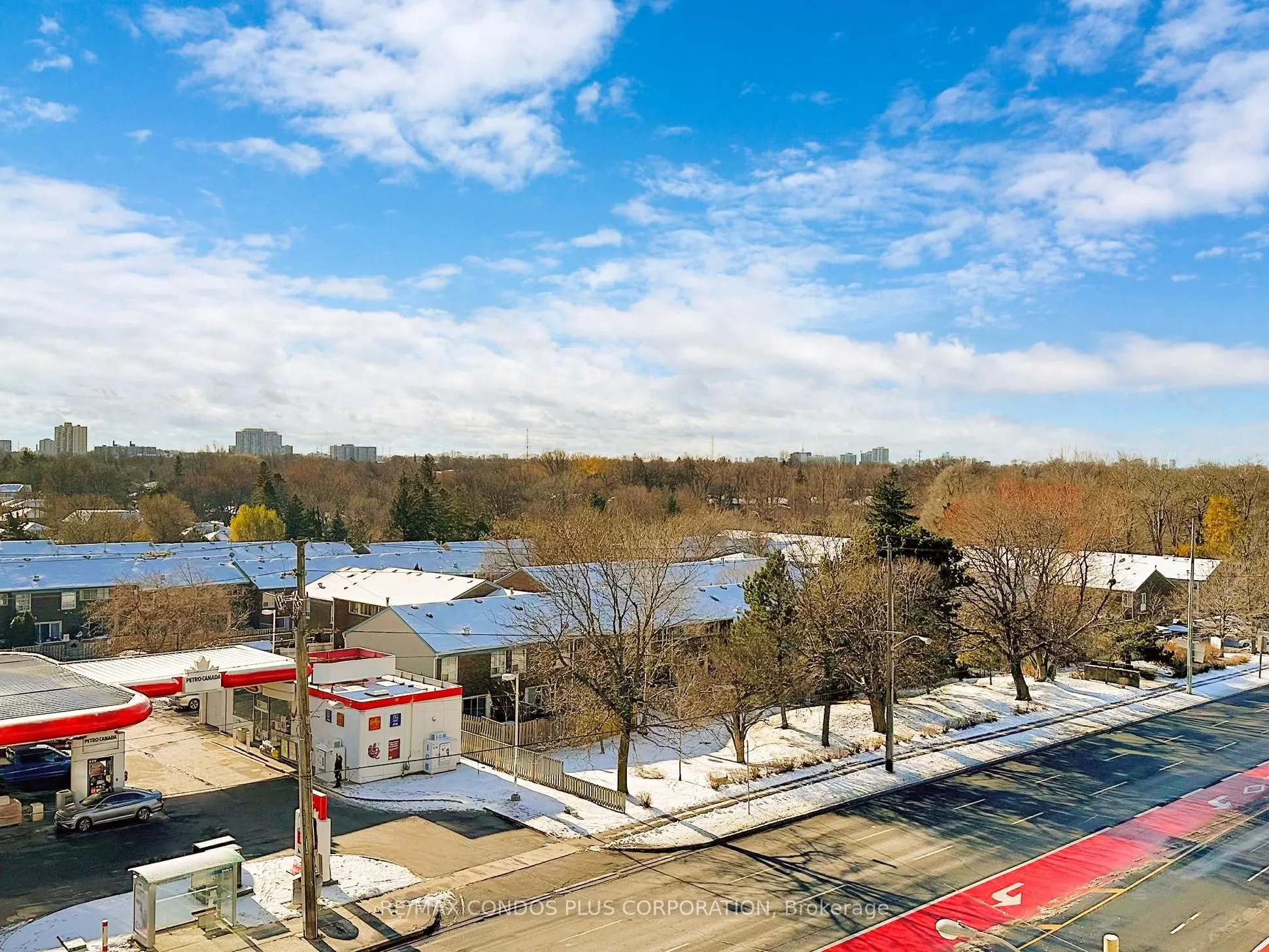 1350 Ellesmere Road, #615