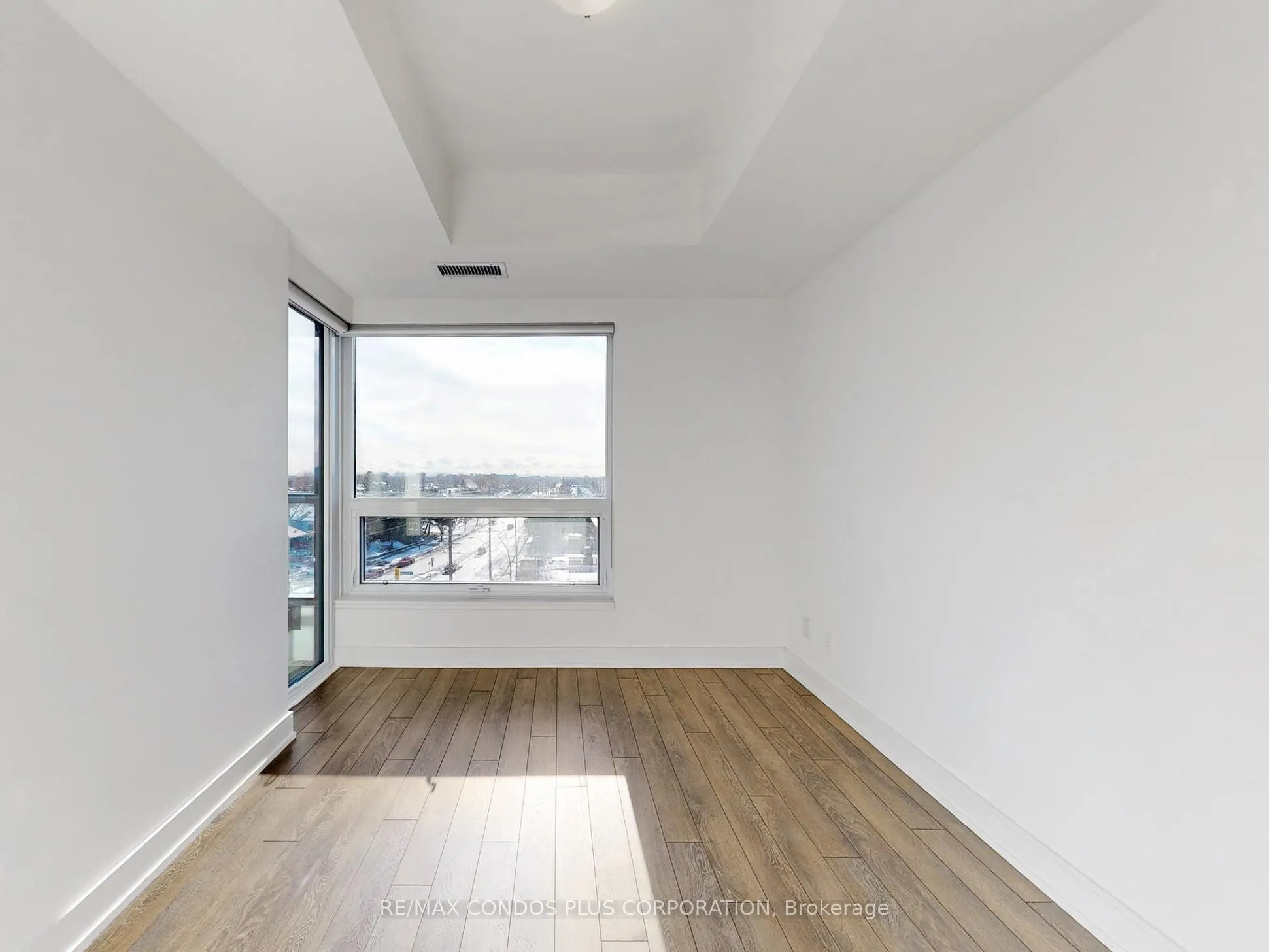 1350 Ellesmere Road, #615
