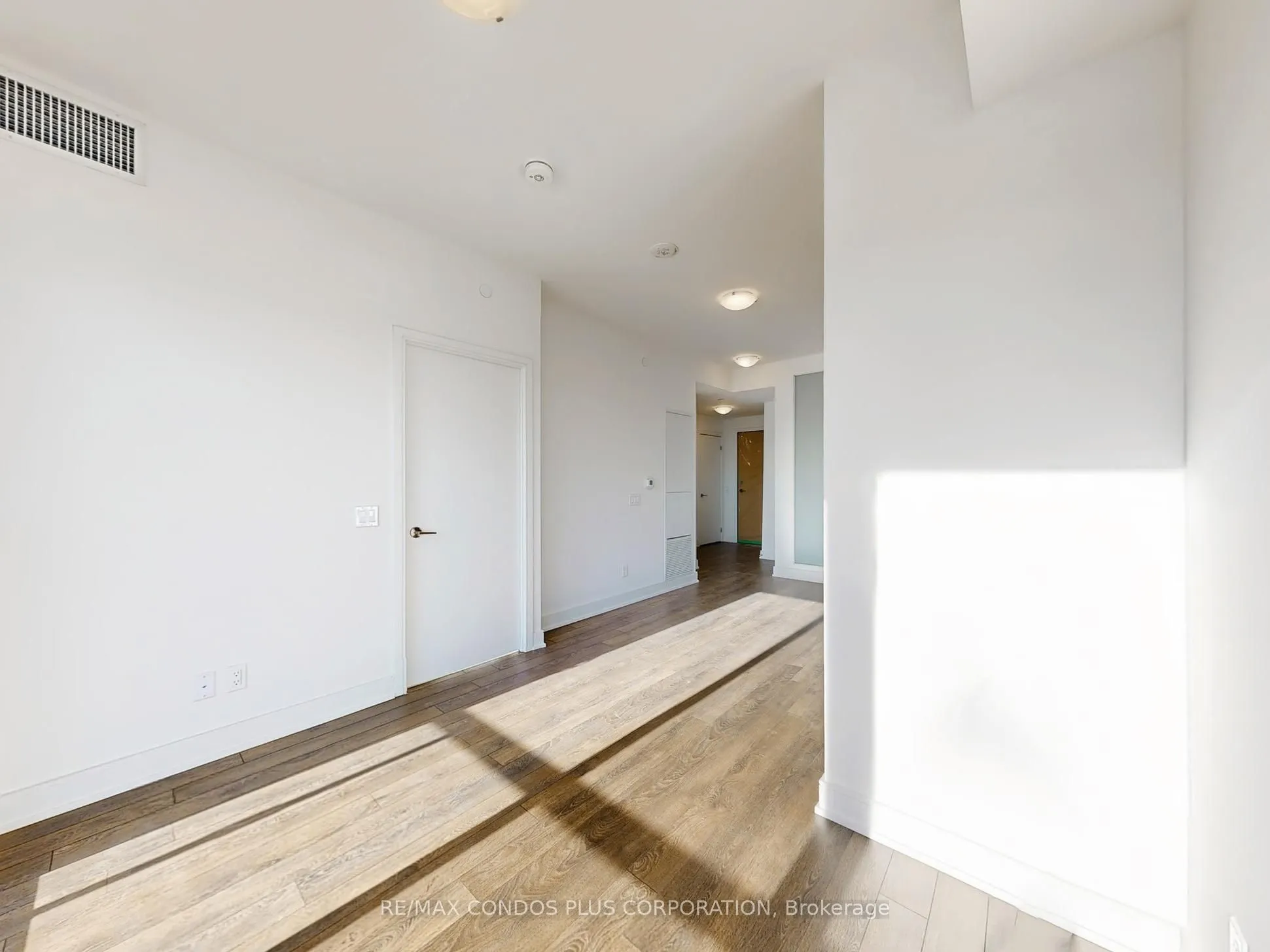 1350 Ellesmere Road, #615