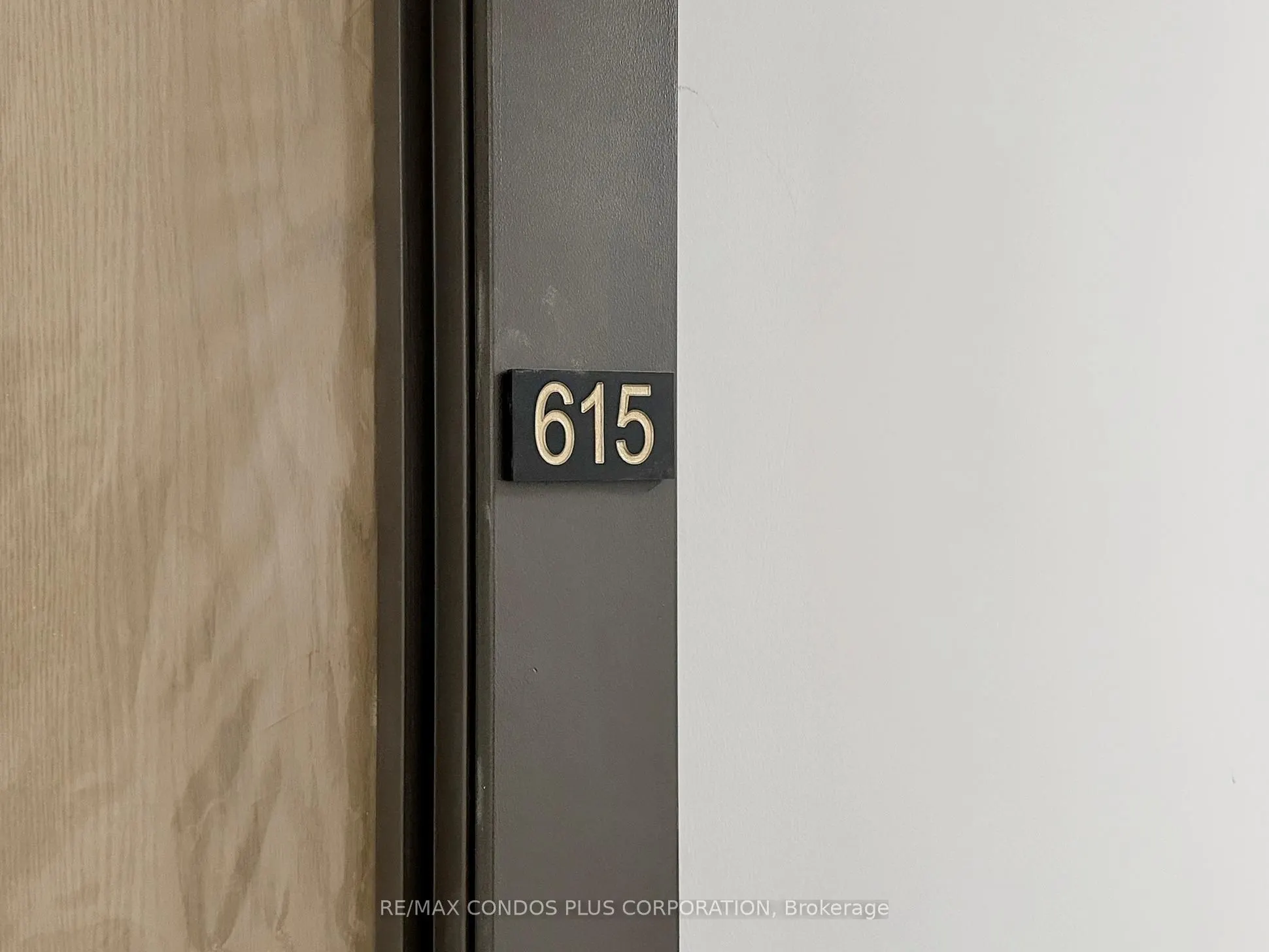 1350 Ellesmere Road, #615