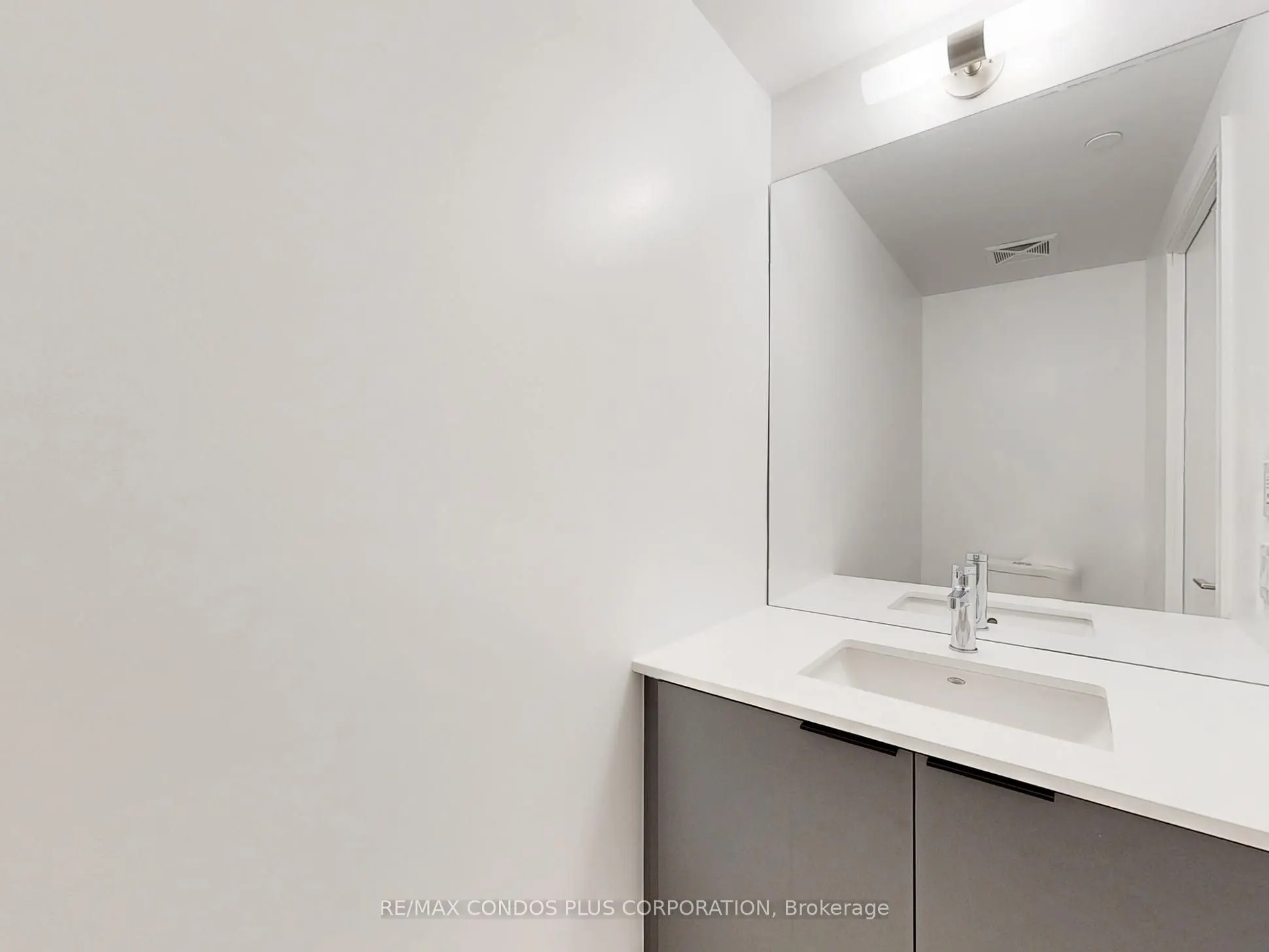 1350 Ellesmere Road, #615