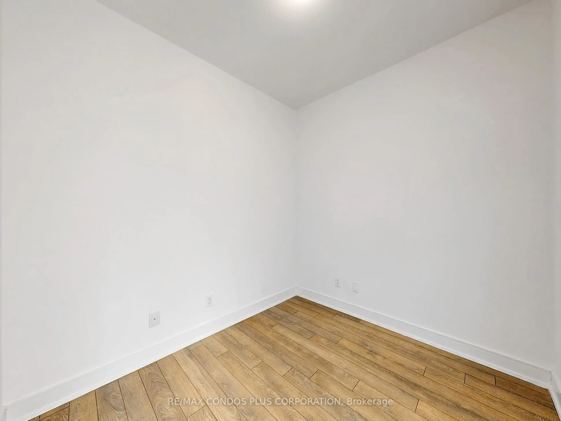 1350 Ellesmere Road, #615