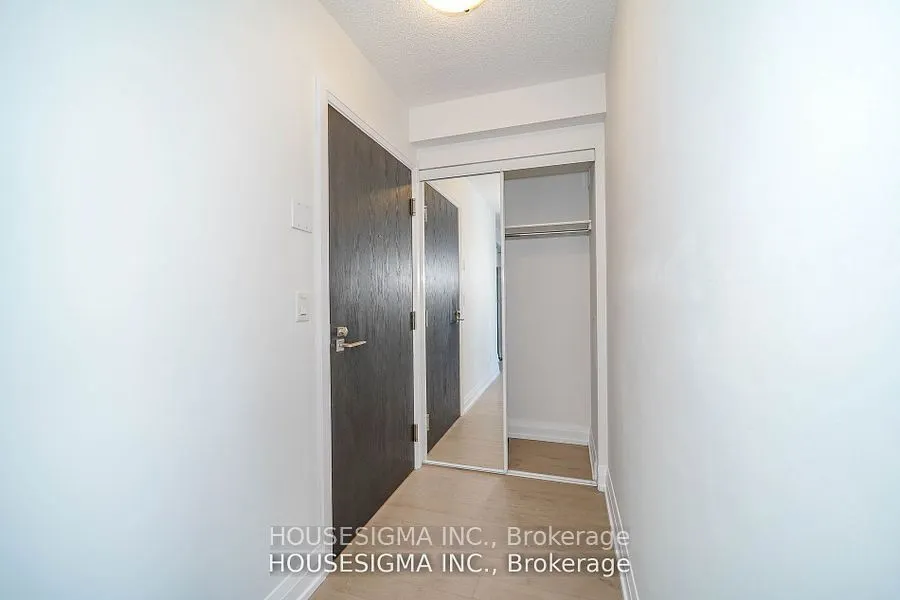 3520 Danforth Avenue, #417
