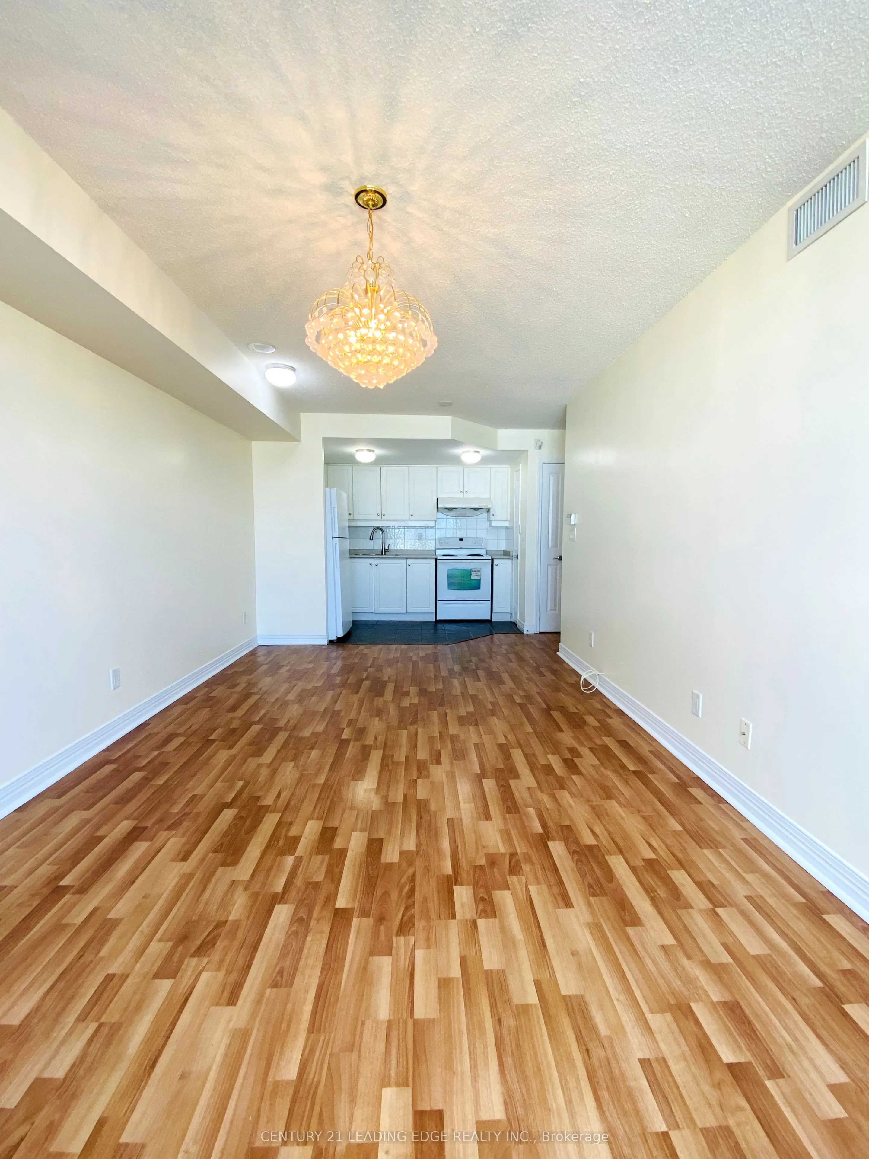 90 SCOTTFIELD Drive, #306