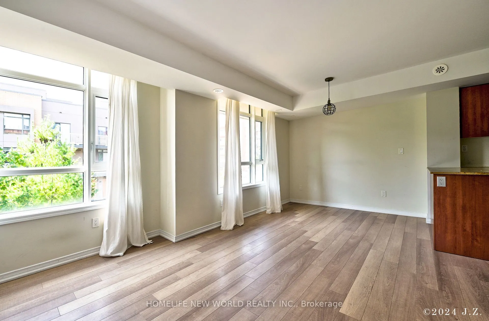 90 Orchid Place Drive #307