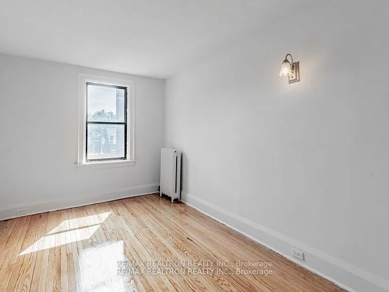 12 Kingston Road, #76