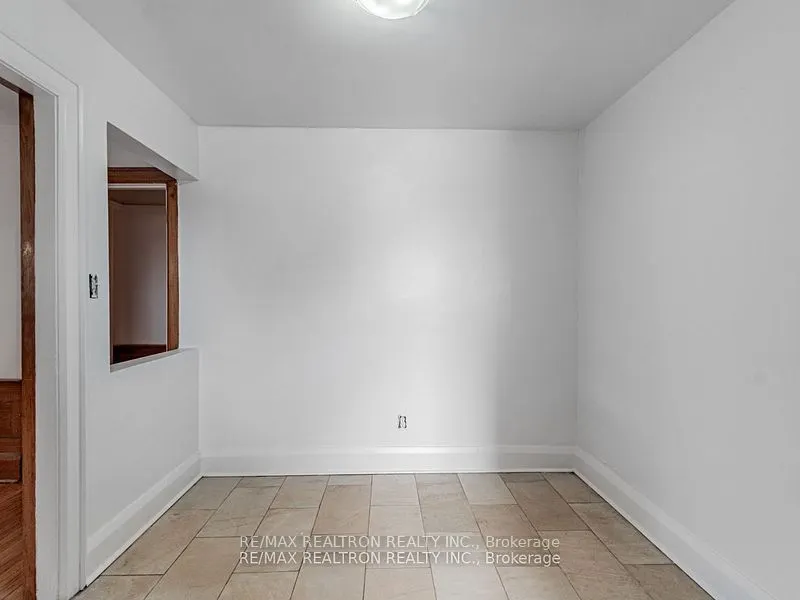 12 Kingston Road, #76