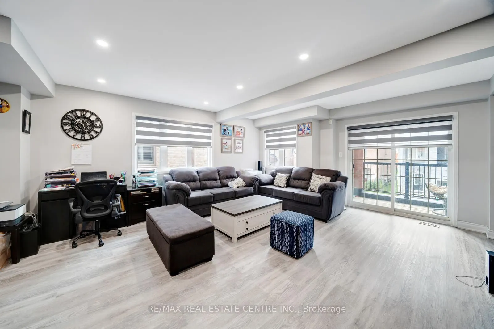 553 Rossland Road E