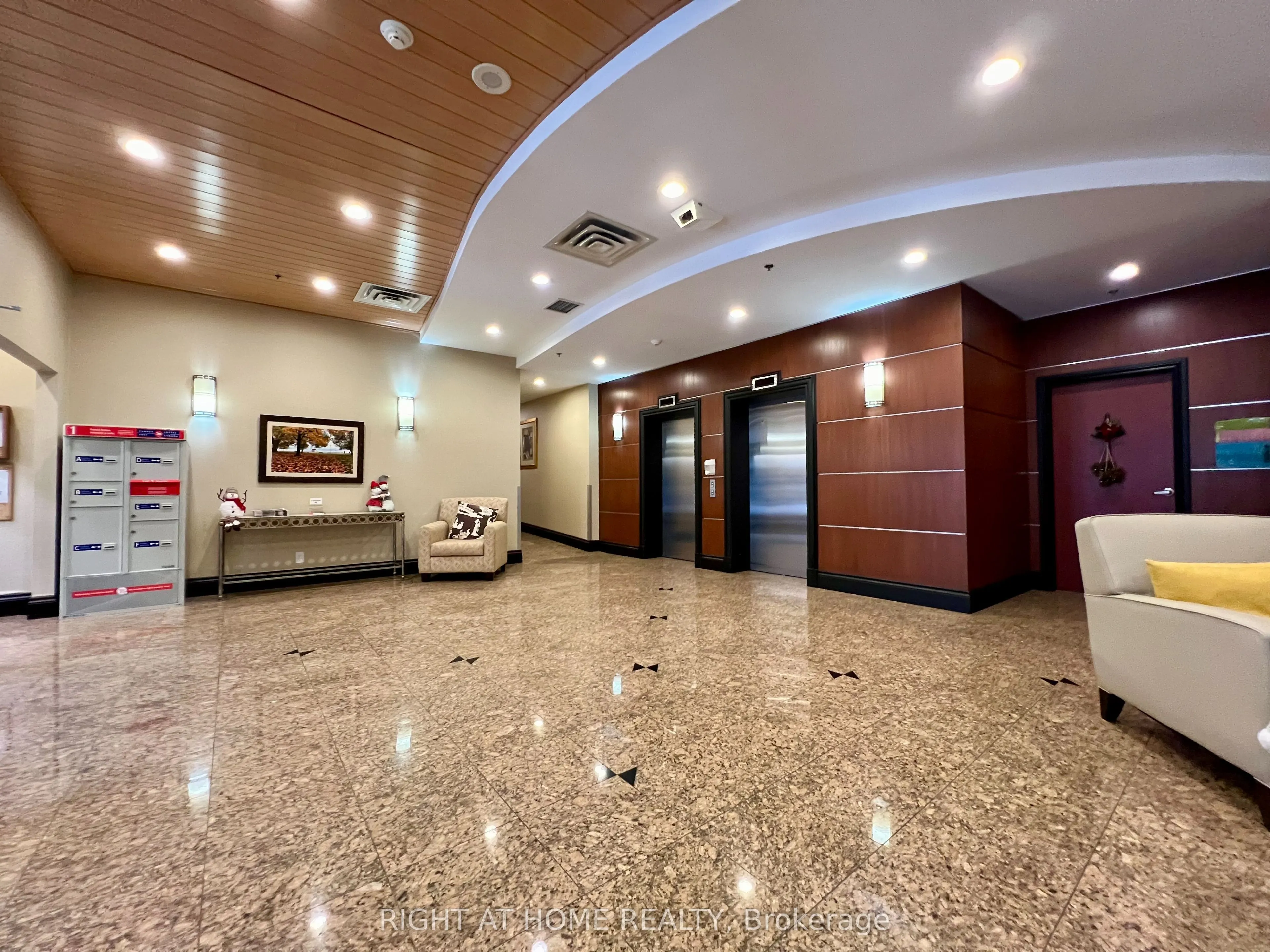 1797 Queen Street E, #305