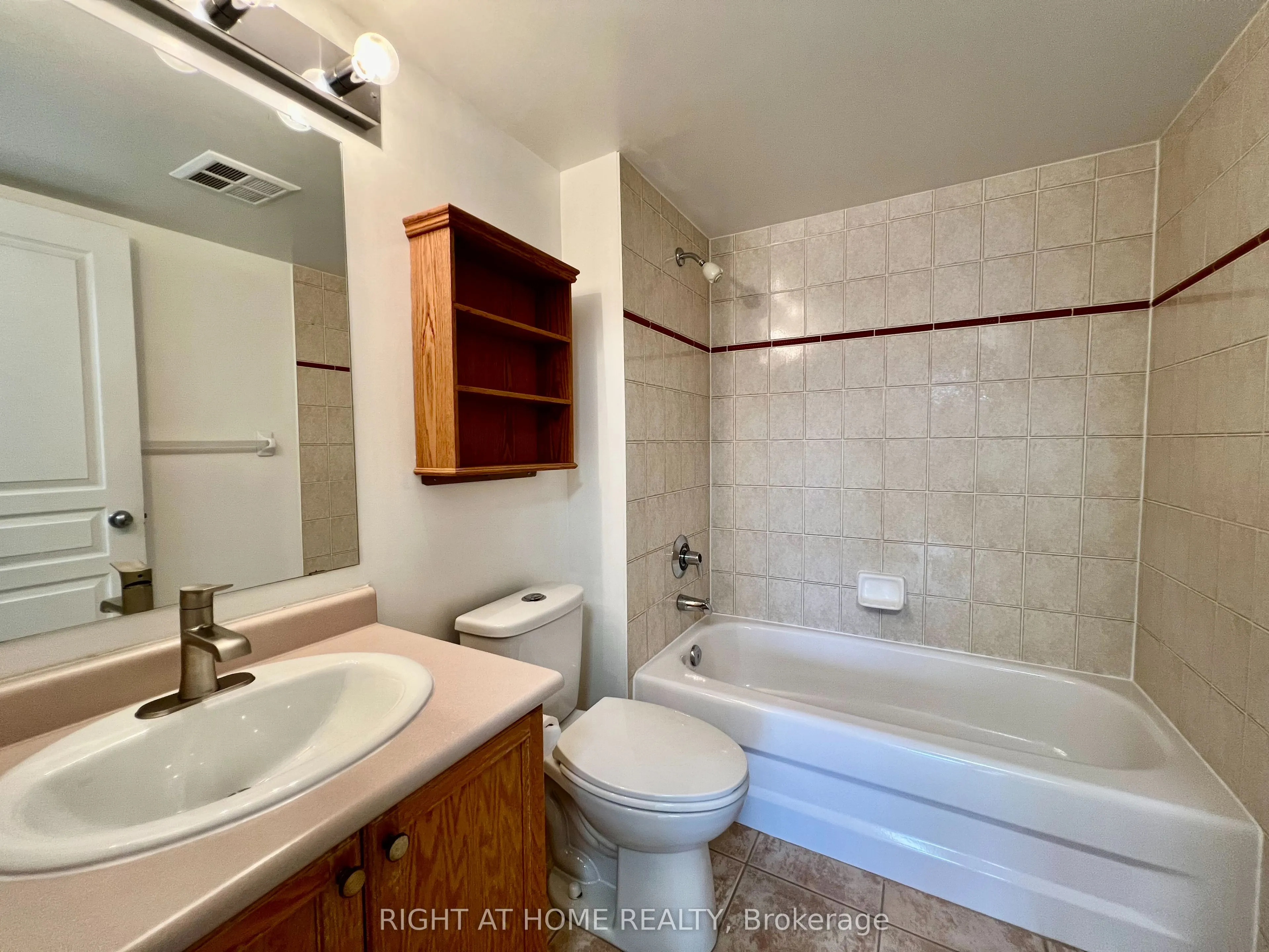 1797 Queen Street E, #305