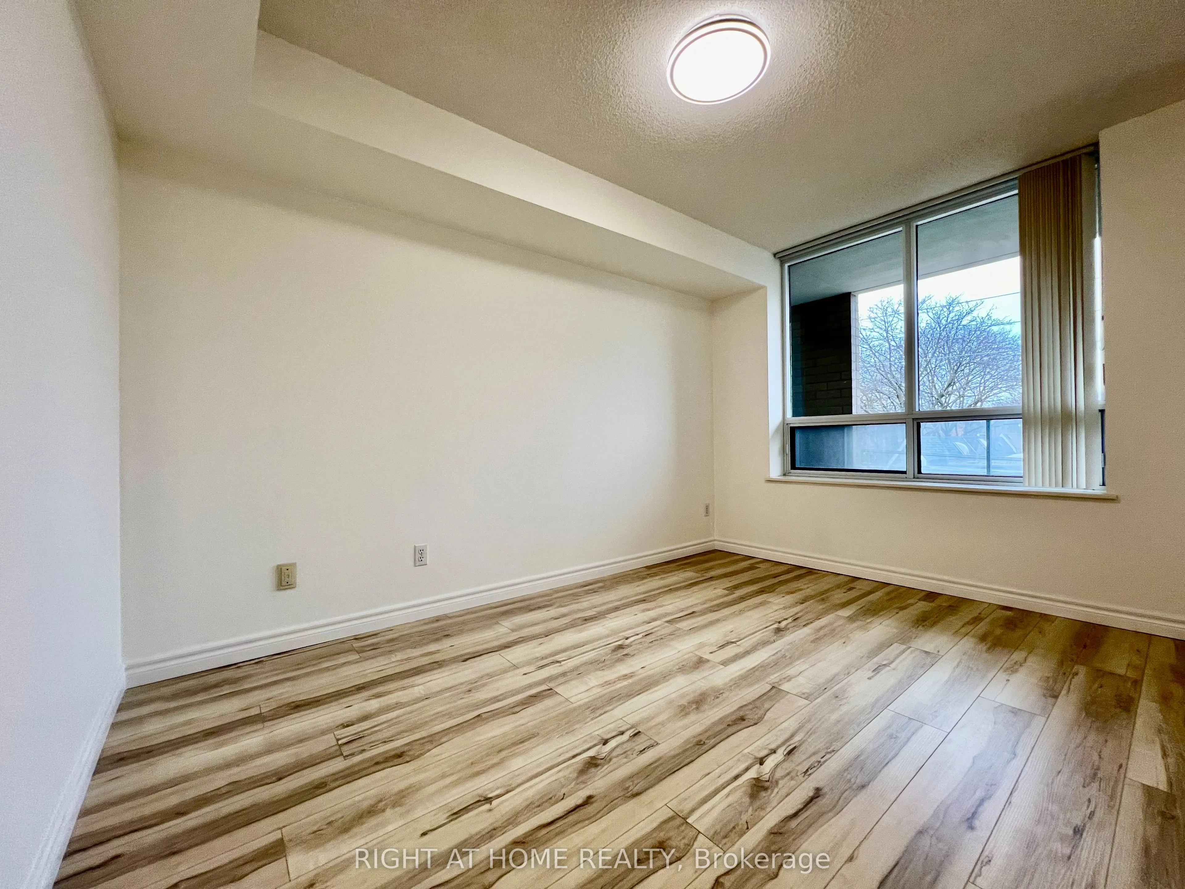 1797 Queen Street E, #305