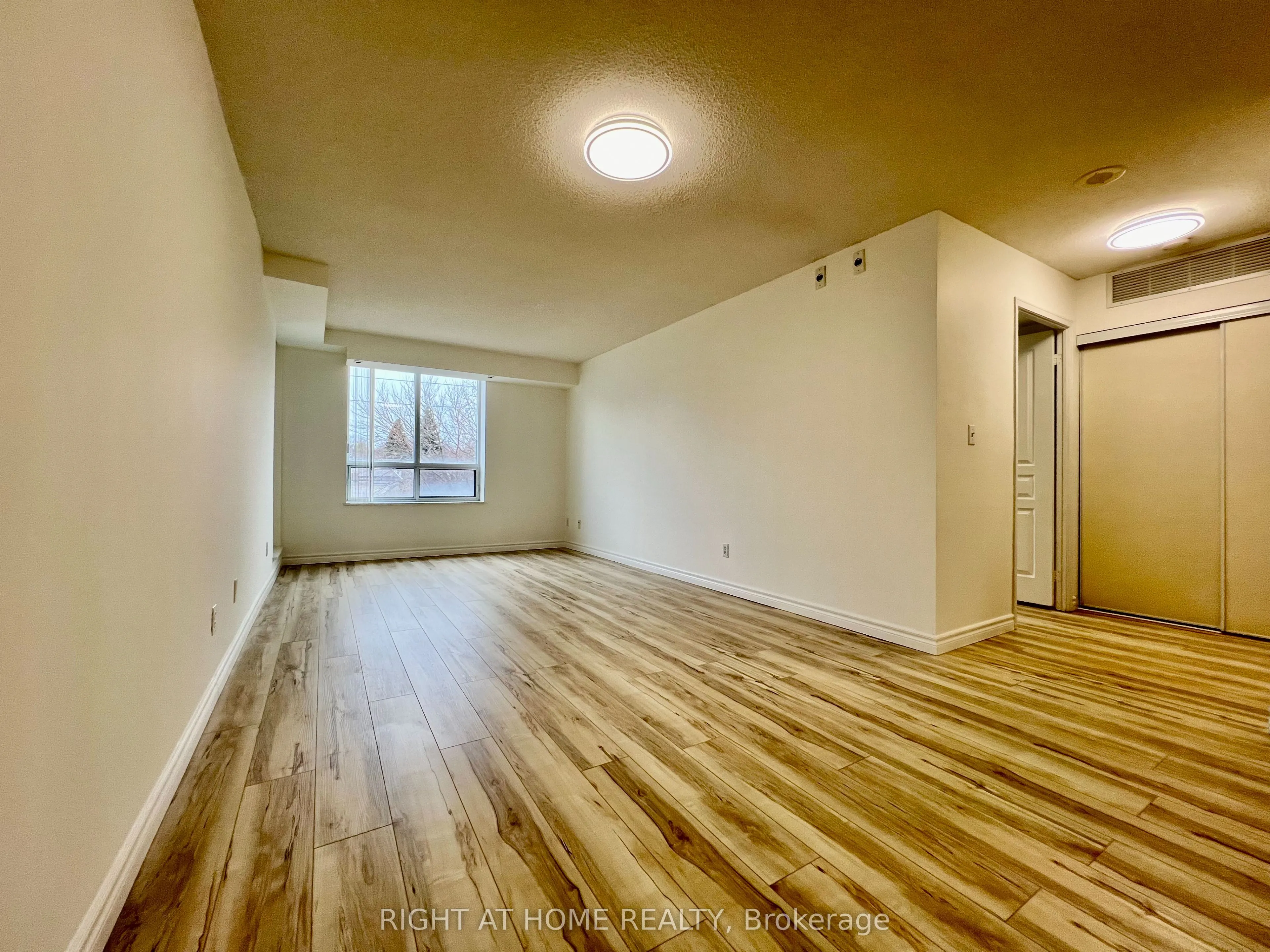 1797 Queen Street E, #305