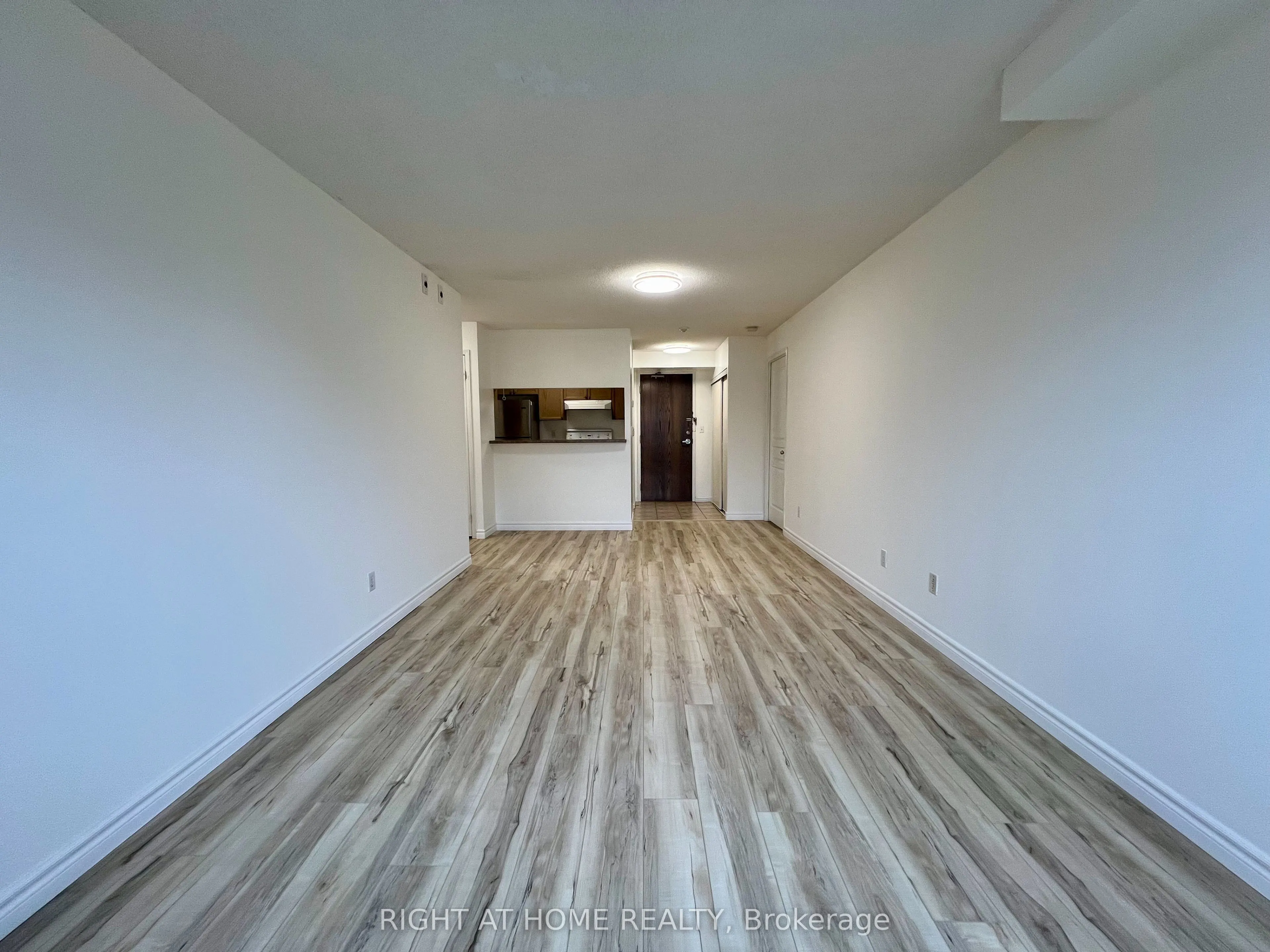 1797 Queen Street E, #305