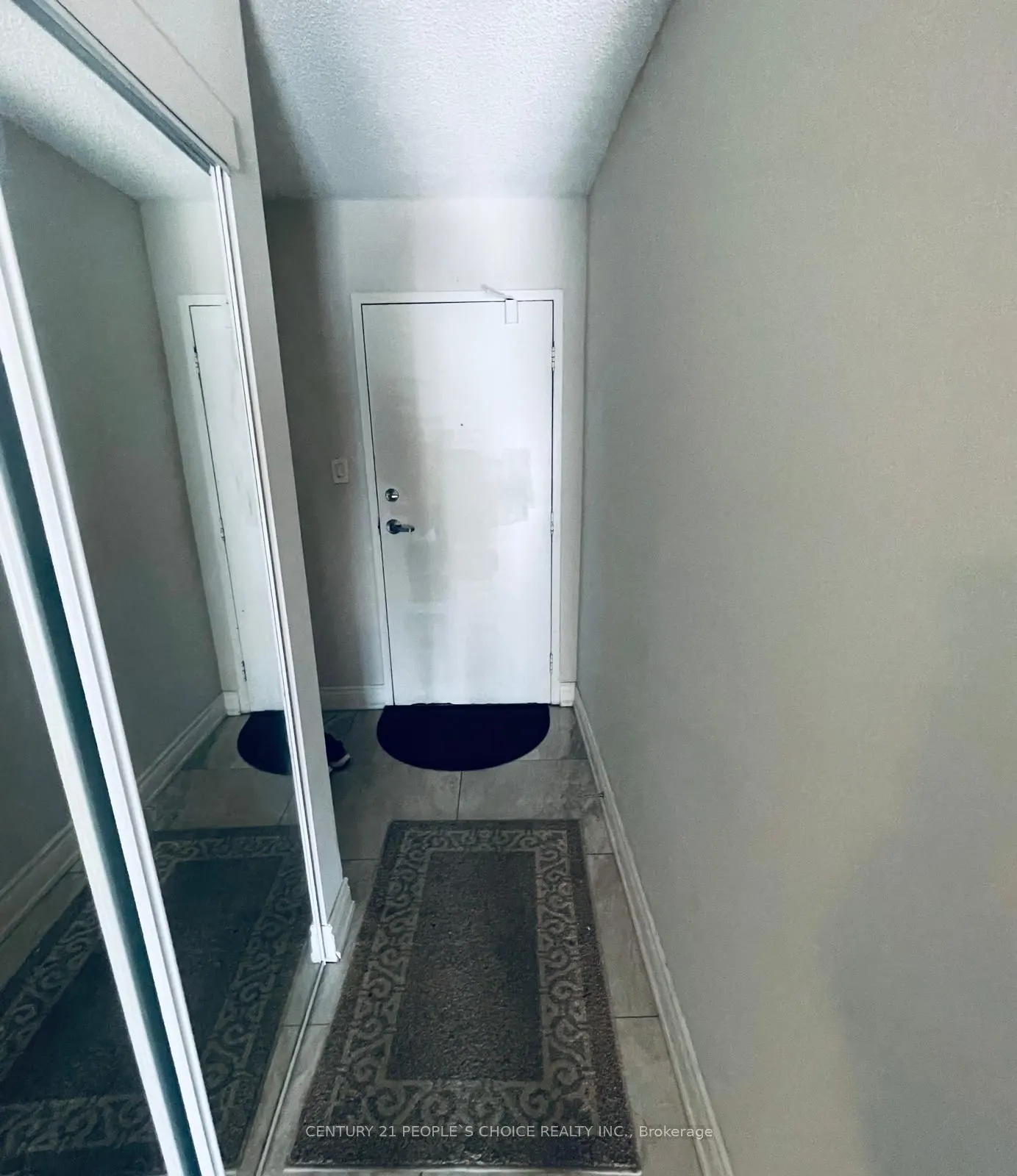 100 Wingarden Court, #216