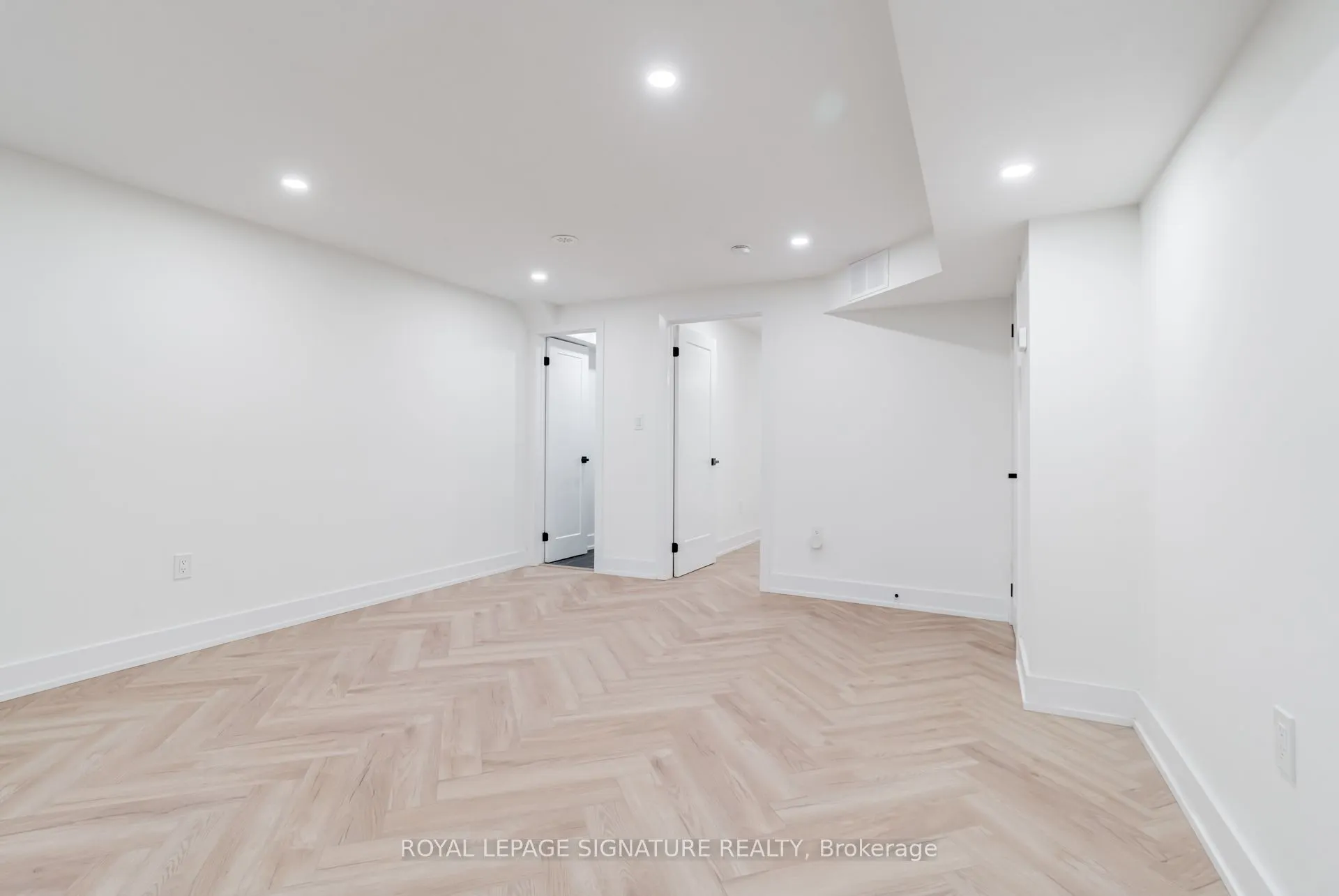 861 O'Connor Drive, #3