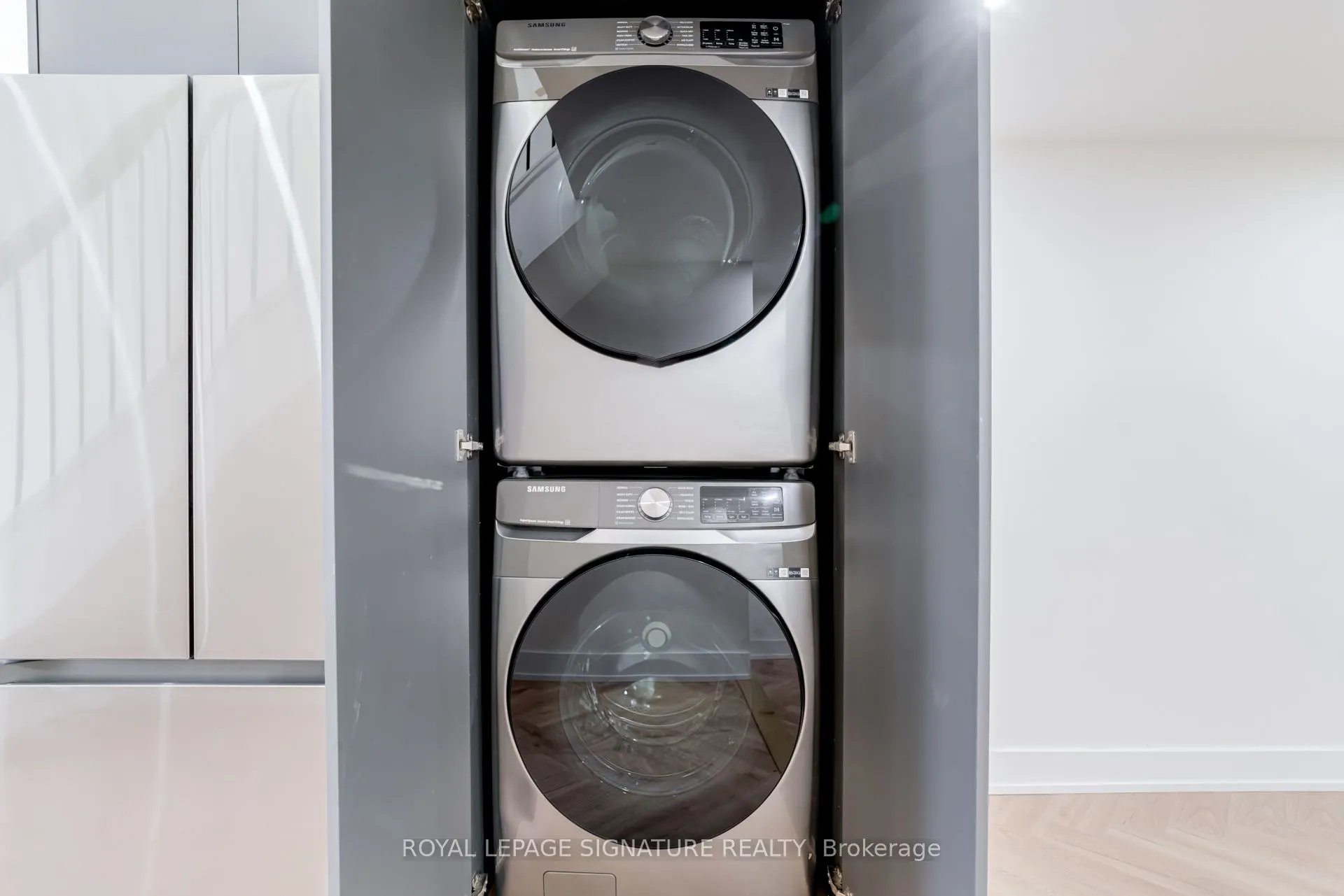 861 O'Connor Drive, #3